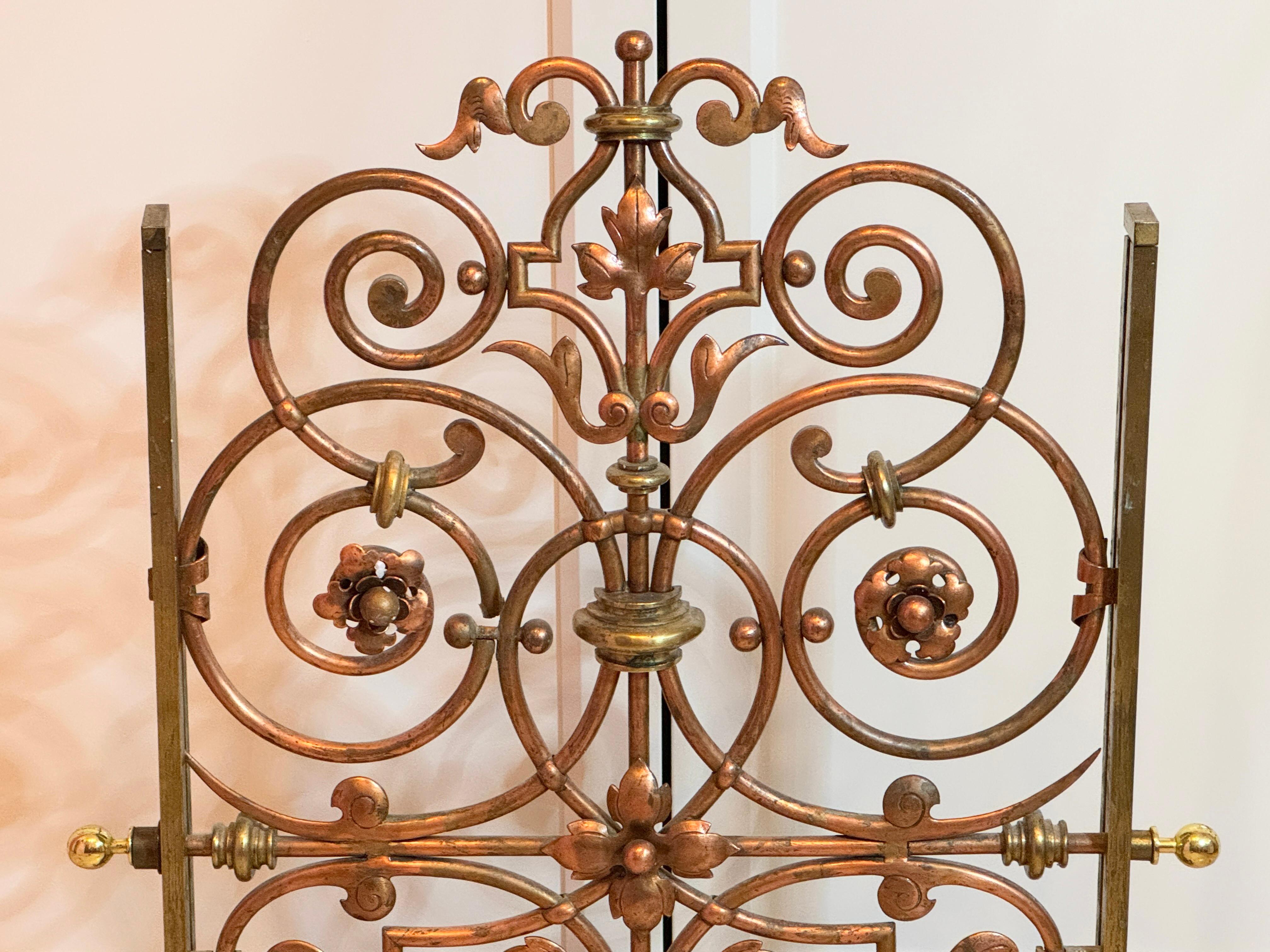 Écran de cheminée en laiton et cuivre Antique, 19e siècle en vente 7