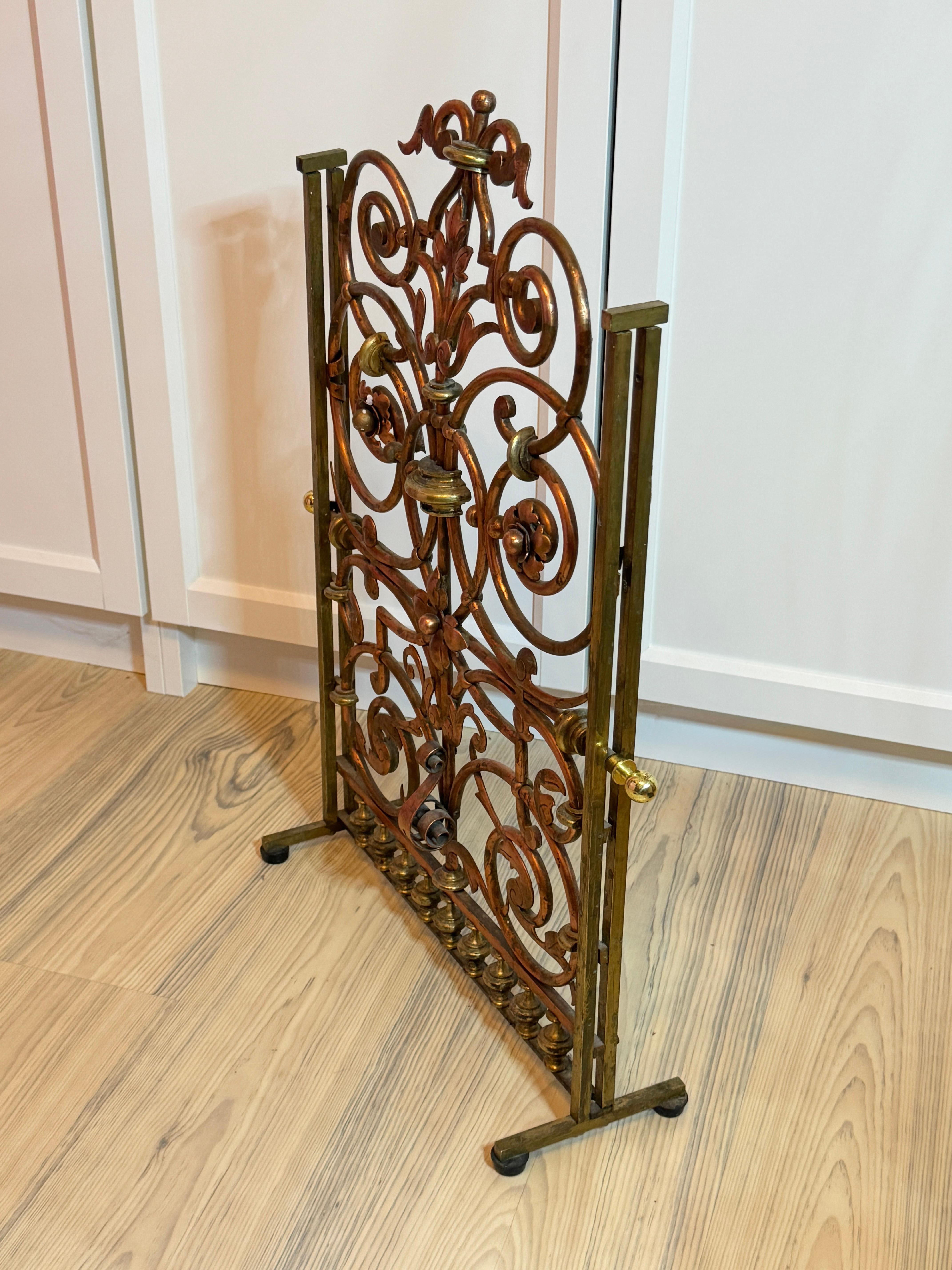 Écran de cheminée en laiton et cuivre Antique, 19e siècle en vente 8