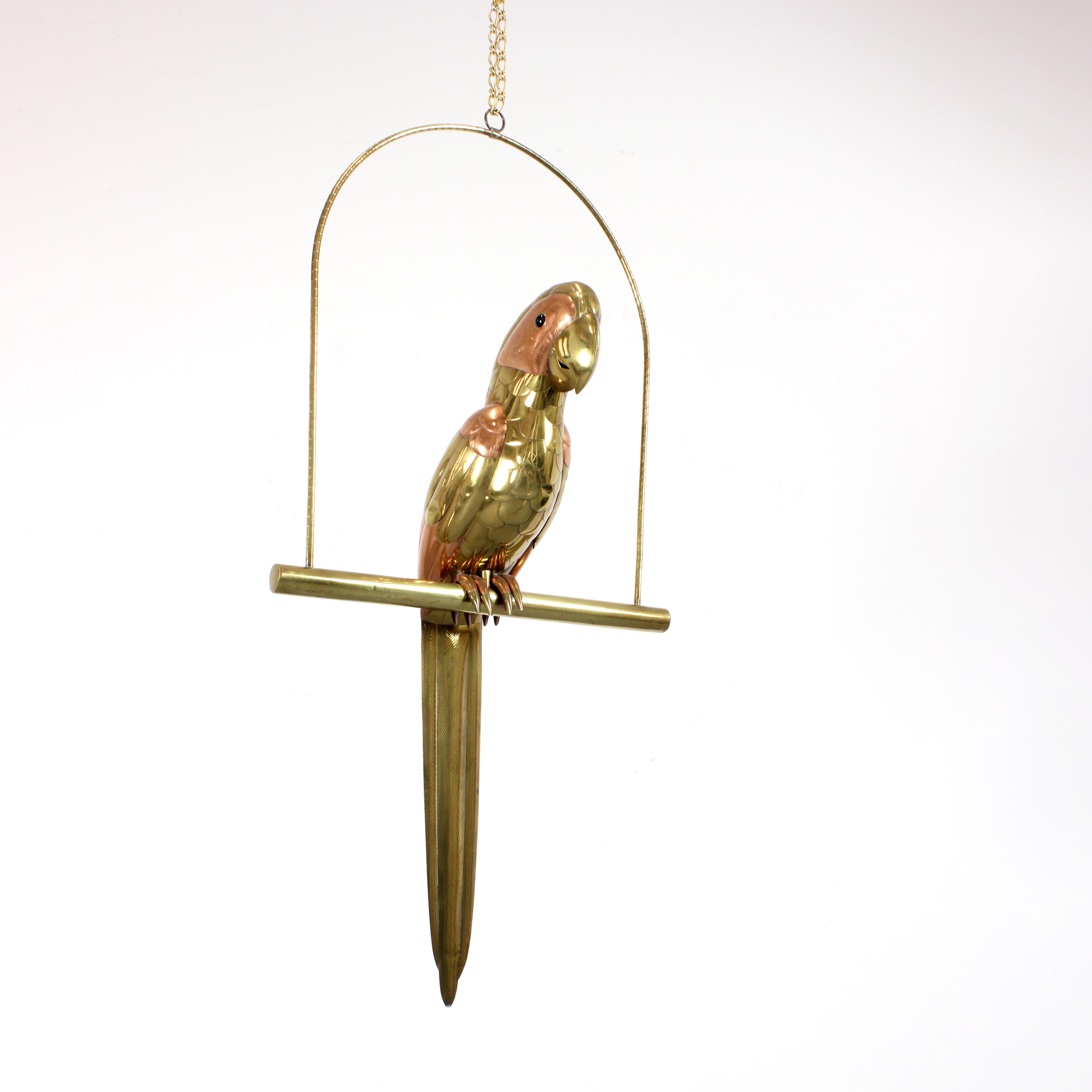 Brass and copper parrot with glass eyes - Sergio Bustamante - Mexico - c. 1970 (Messing) im Angebot