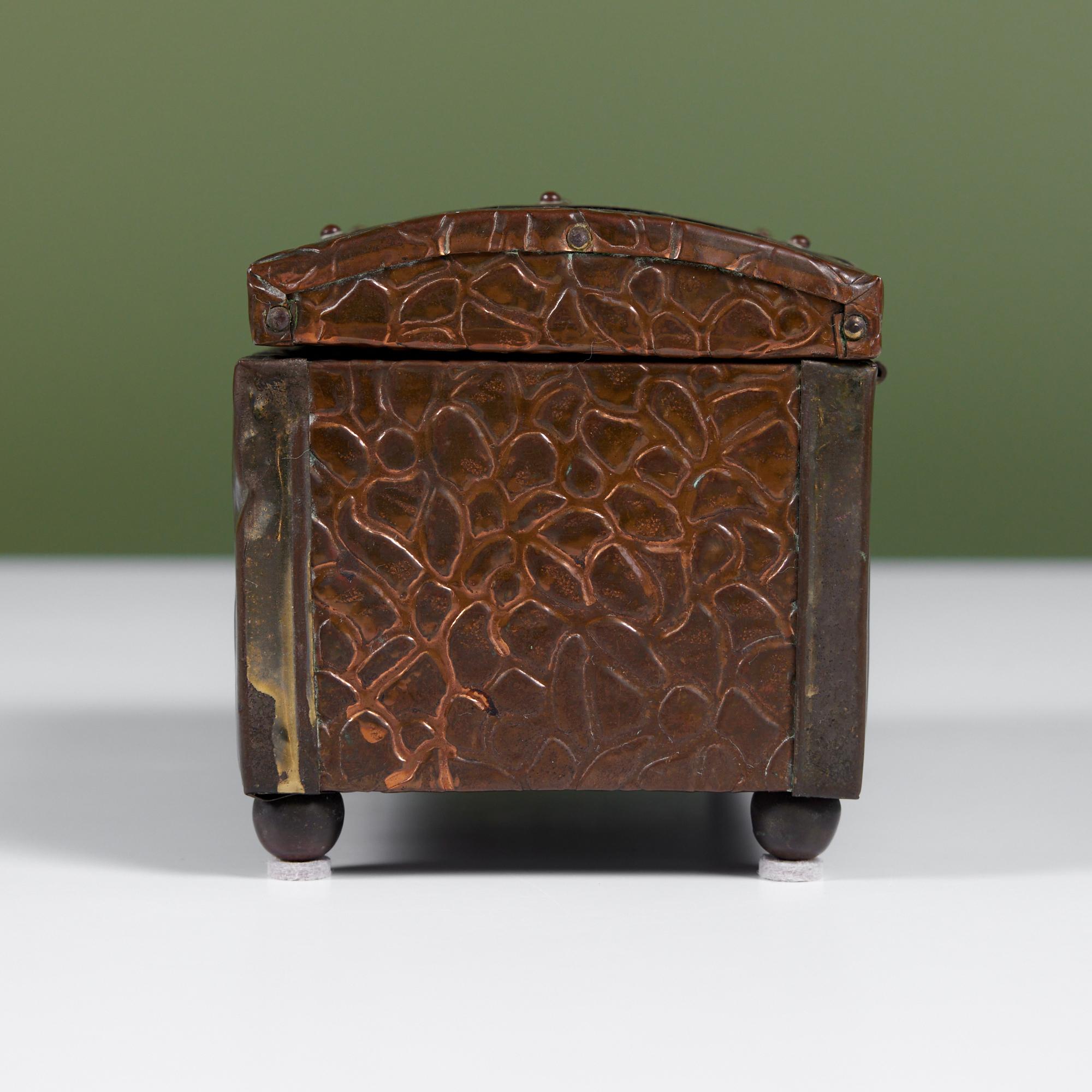 Brass and Copper Textured Lidded Box For Sale 5