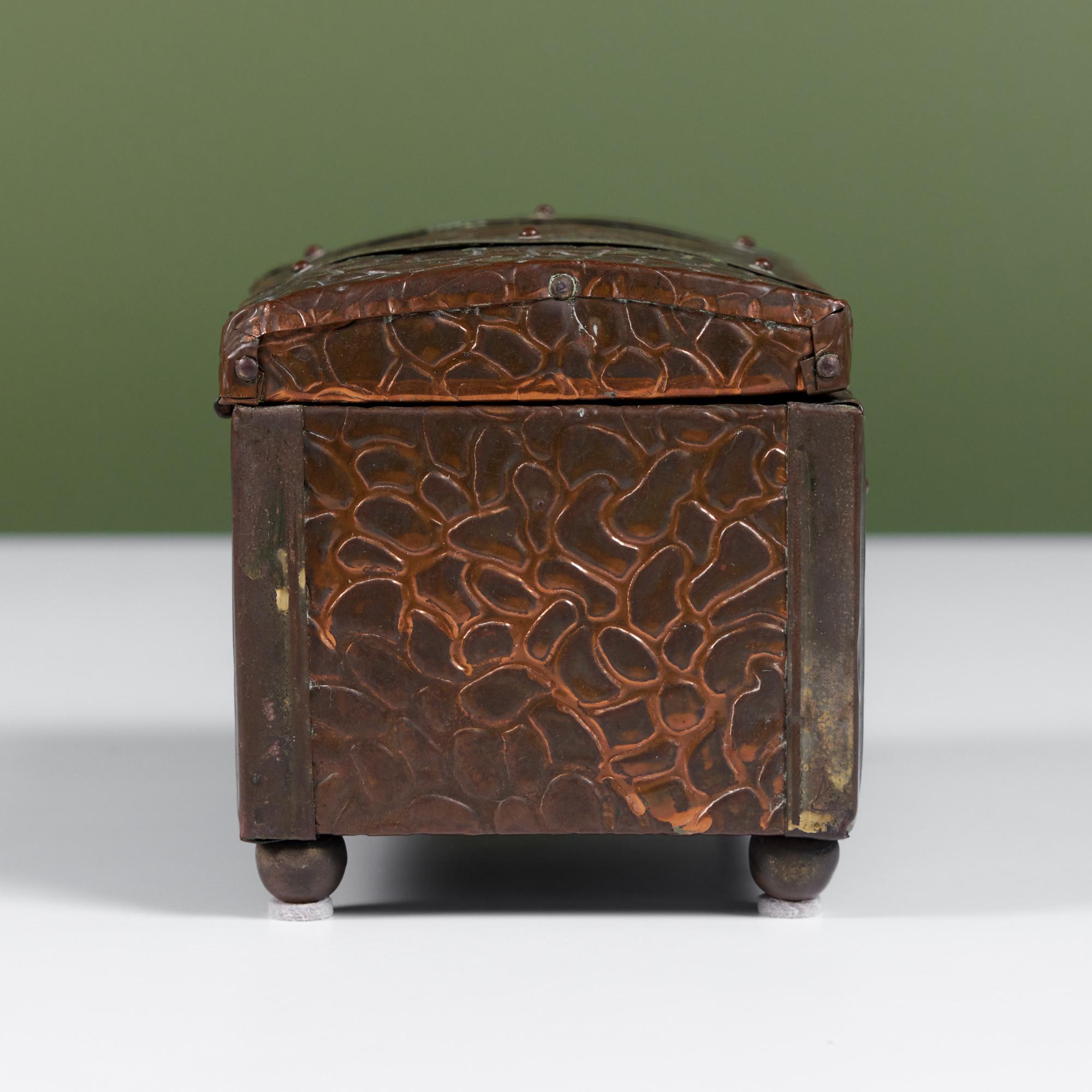 Brass and Copper Textured Lidded Box For Sale 2