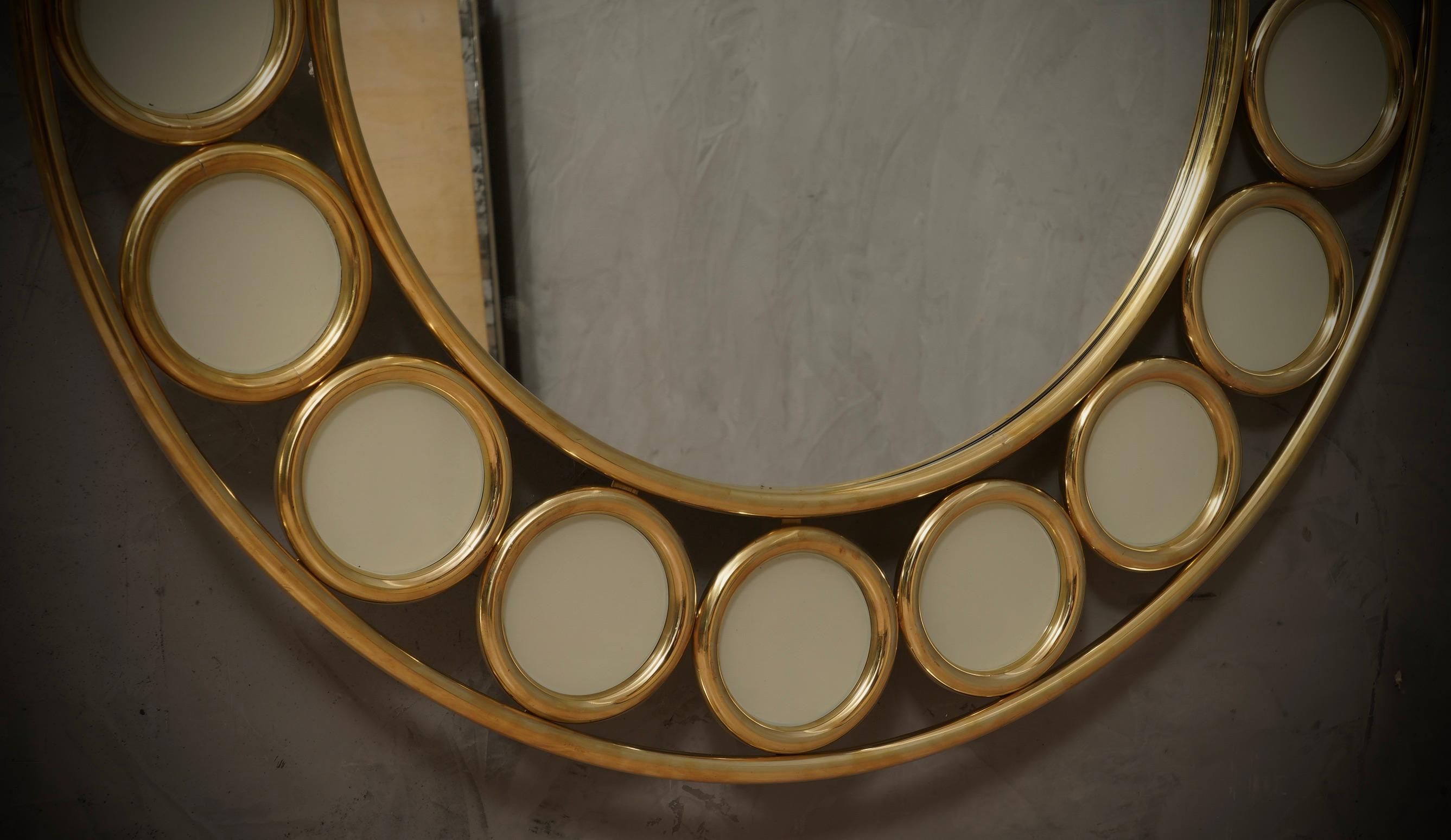 Brass and Cream Glass Console / Wall Mirror, 2000 In Good Condition For Sale In Rome, IT