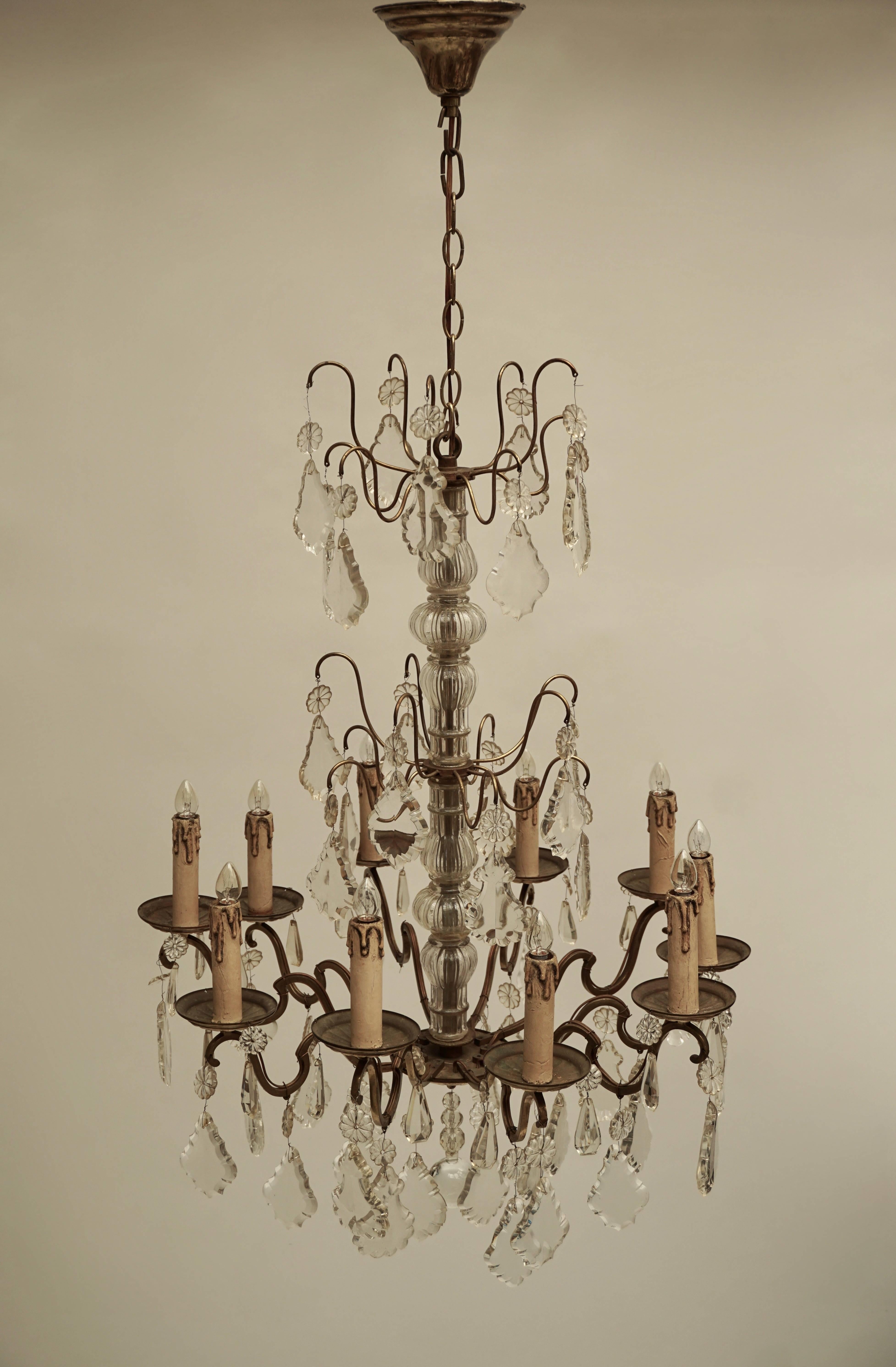 French Brass and Cristal Glass Chandelier For Sale