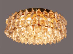 Vienna Bakalowits & Sons Gran araña empotrada de cristal y latón