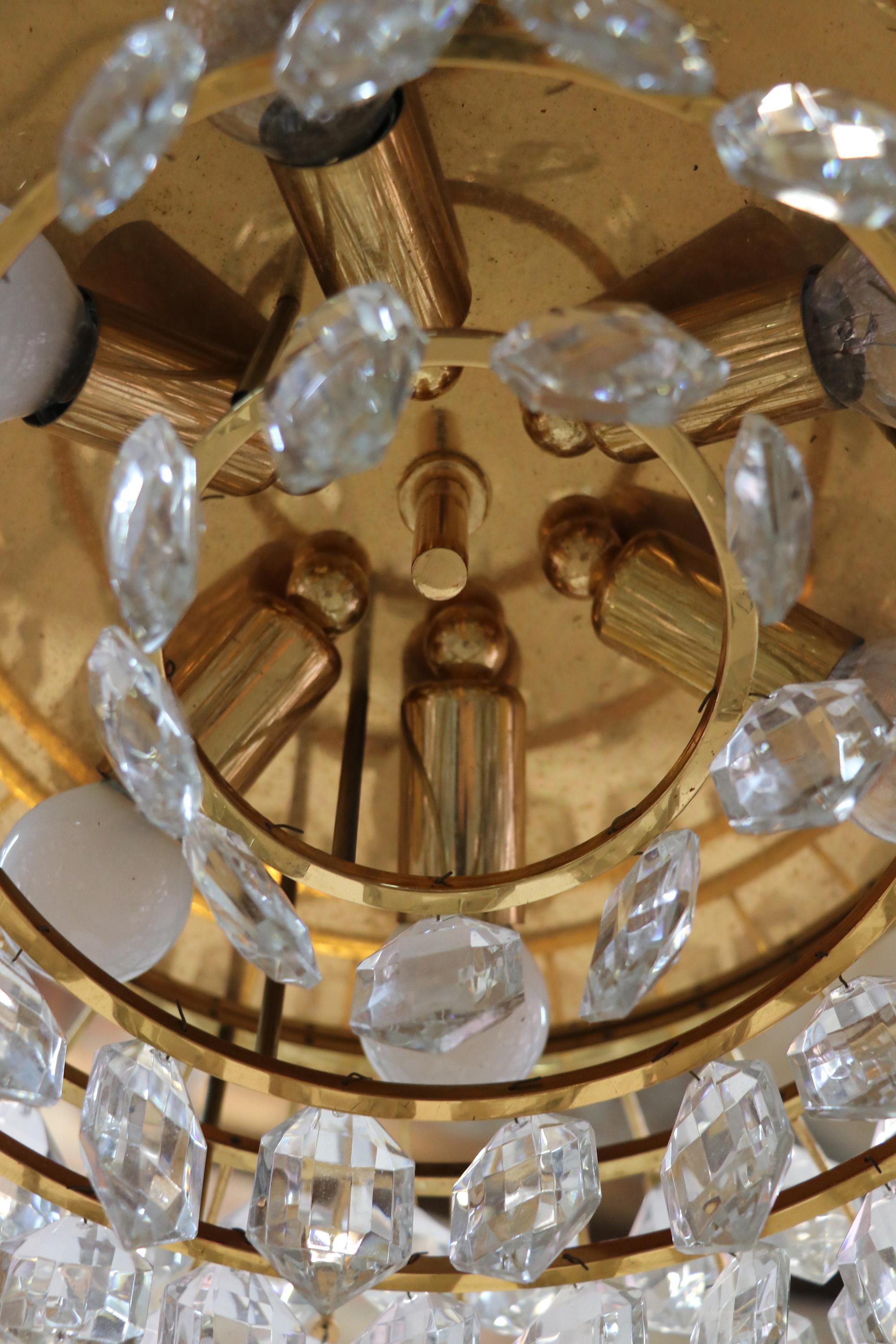 Vienna Lobmeyr / Bakalowits & Sons Large Flush Mount Chandelier Crystal & Brass In Good Condition For Sale In Niederdorfelden, Hessen
