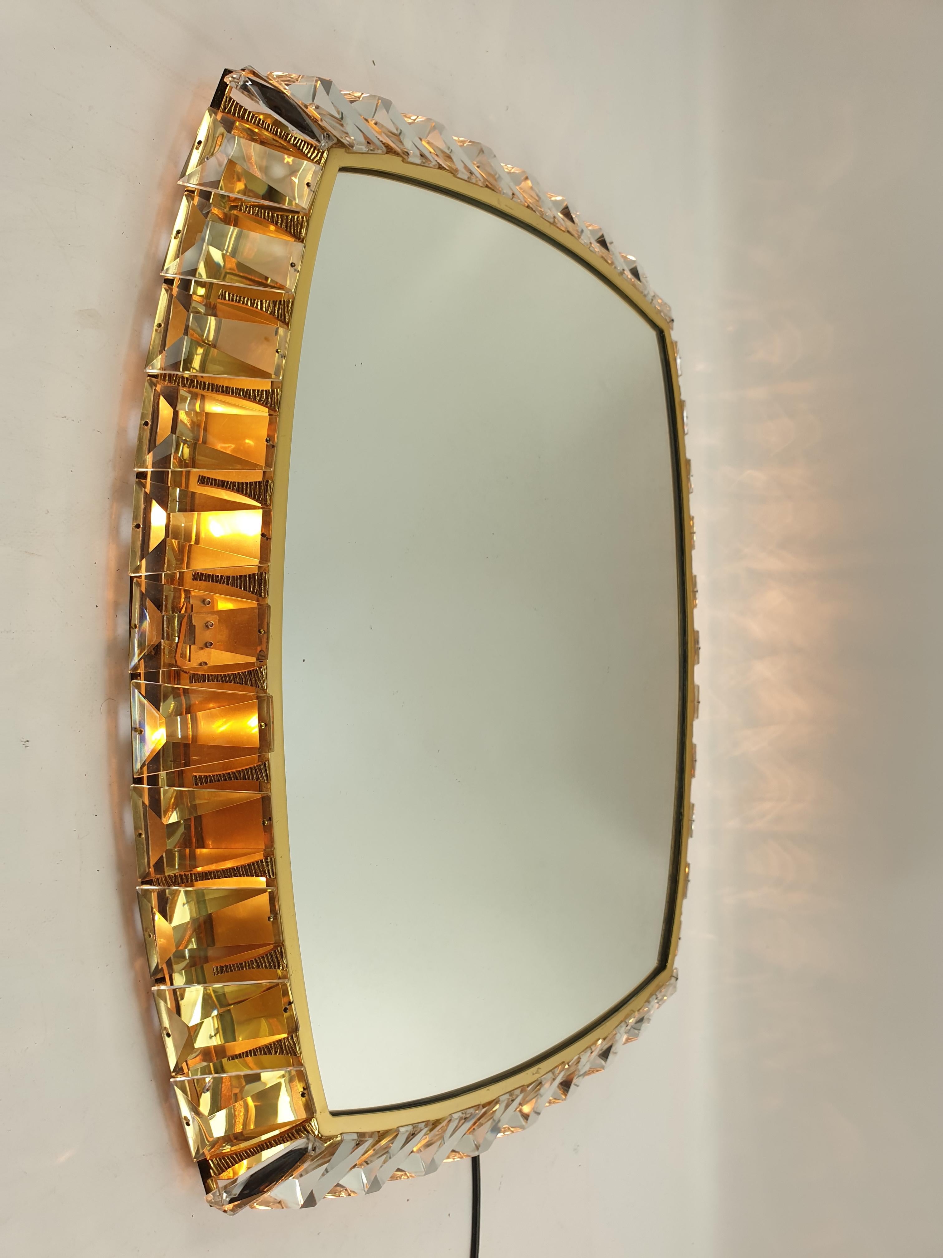Brass and Crystal Glass Illuminated Mirror from Palwa, 1970's In Good Condition For Sale In Oud Beijerland, NL