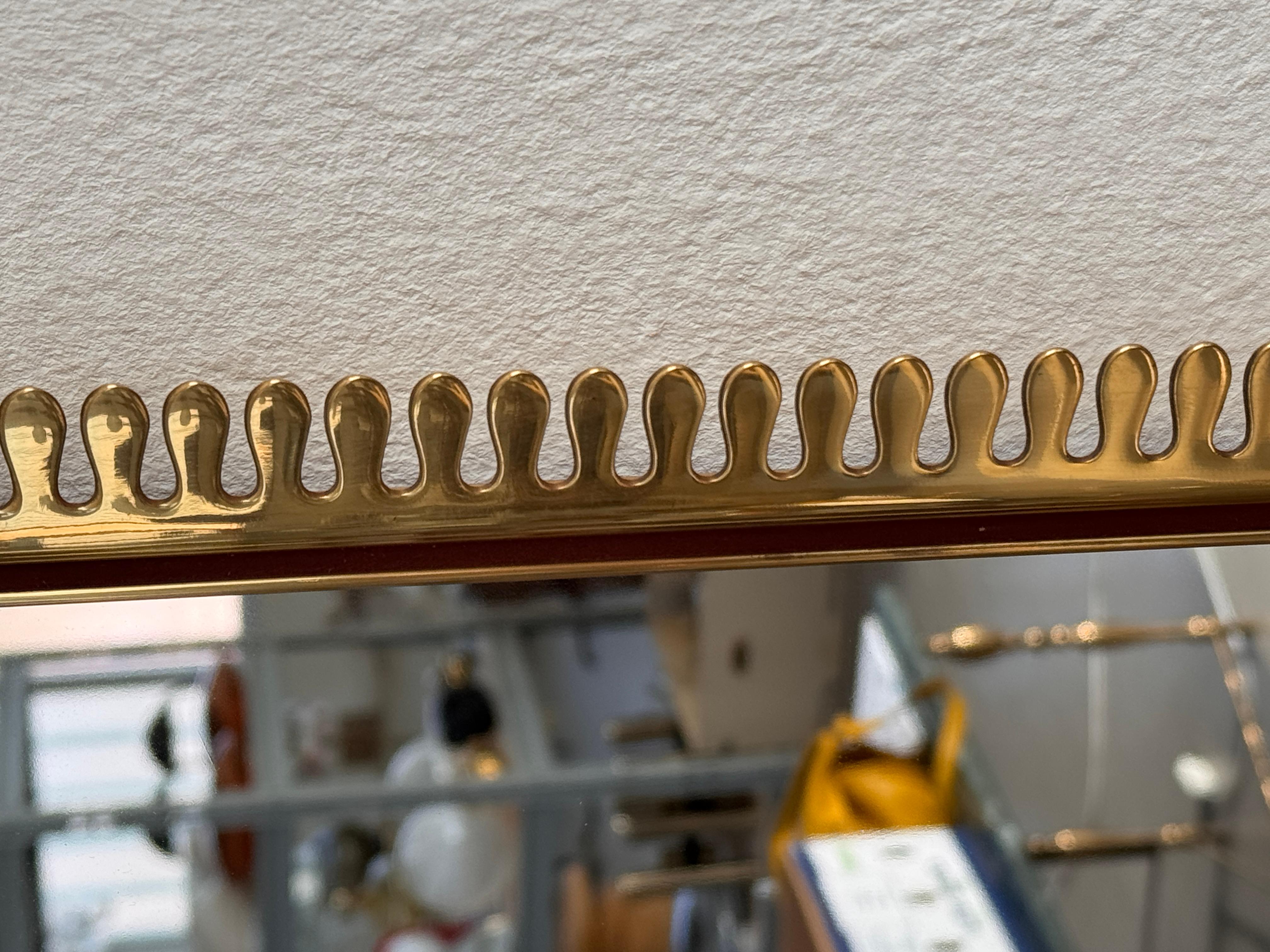 Miroir mural en laiton et verre de cristal par Vereinigte Werkstätten München, années 1970 en vente 3