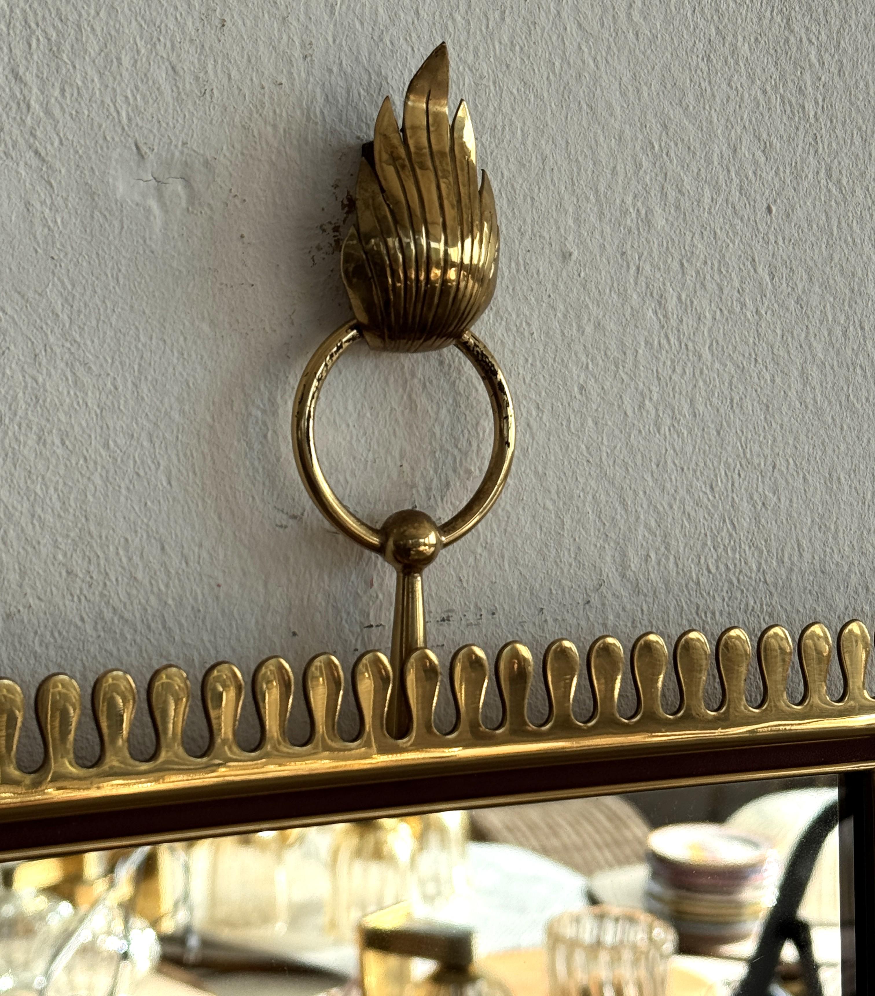 Miroir mural en laiton et verre de cristal par Vereinigte Werkstätten München, années 1970 en vente 4