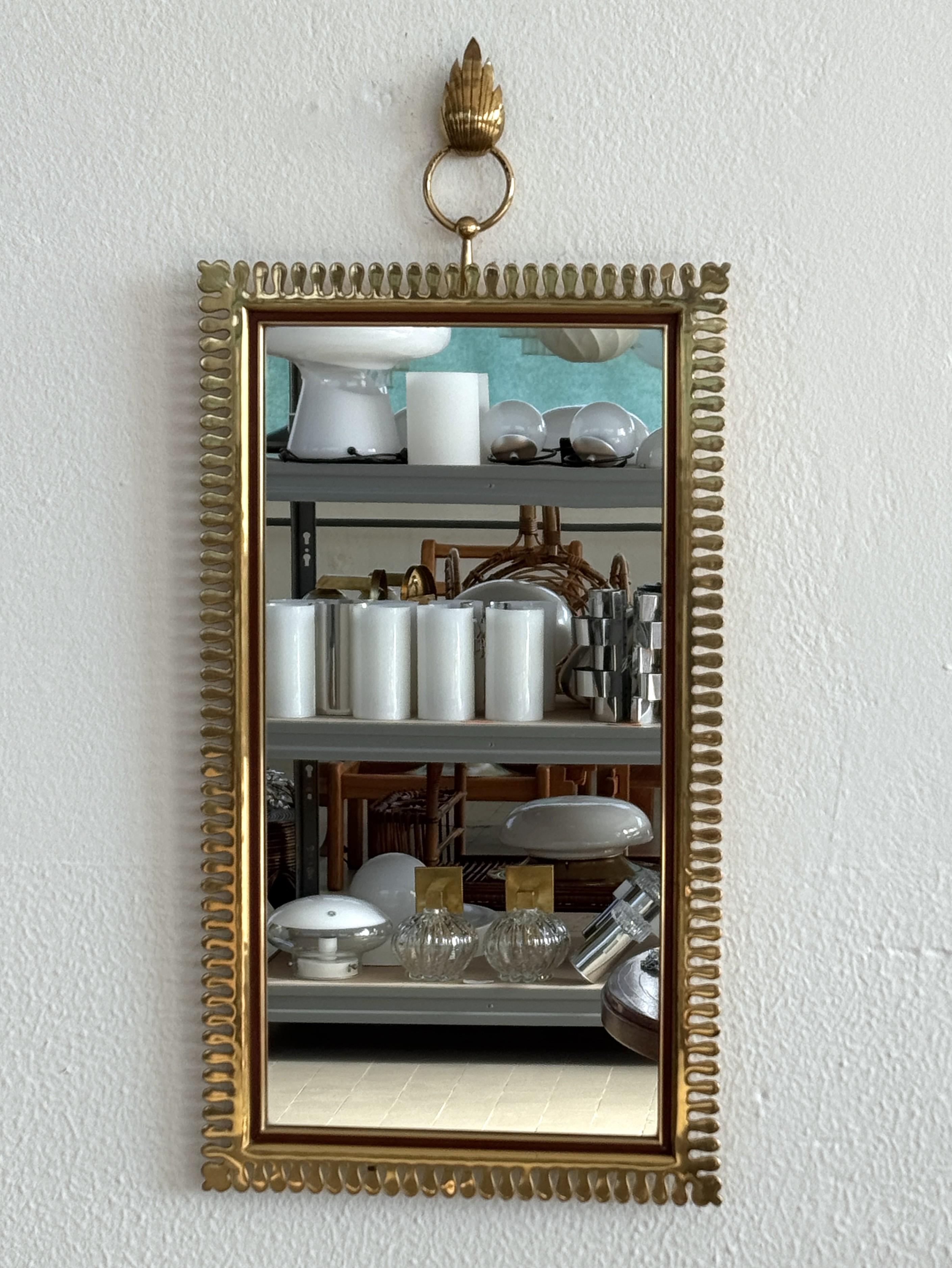 Fin du 20e siècle Miroir mural en laiton et verre de cristal par Vereinigte Werkstätten München, années 1970 en vente