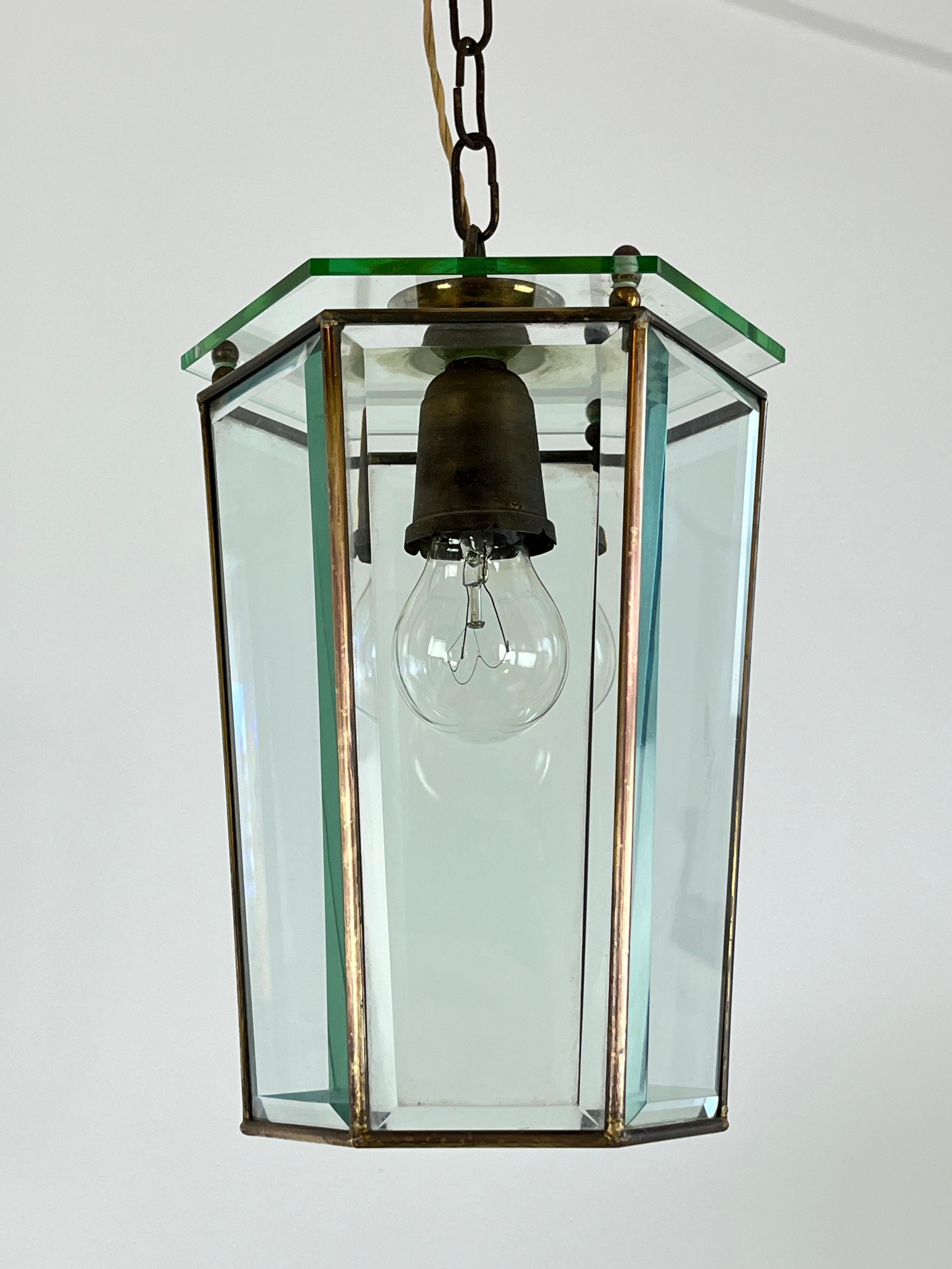 Brass and Cut Glass Pendant Lamp, Attributed to Adolf Loos, Austria, 1930s In Good Condition For Sale In Palermo, IT
