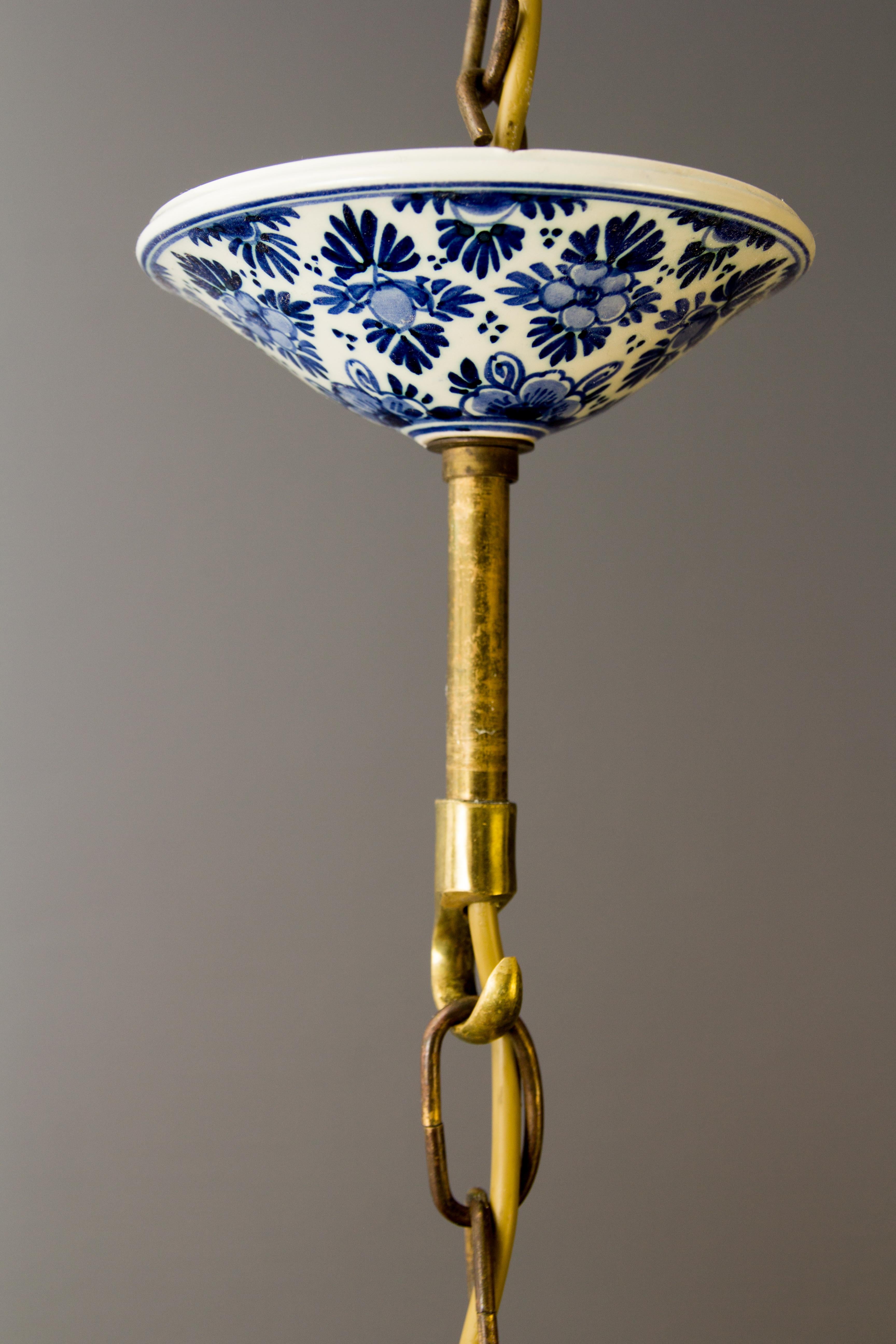 Dutch Brass and Delft Blue Porcelain Six-Light Chandelier 6