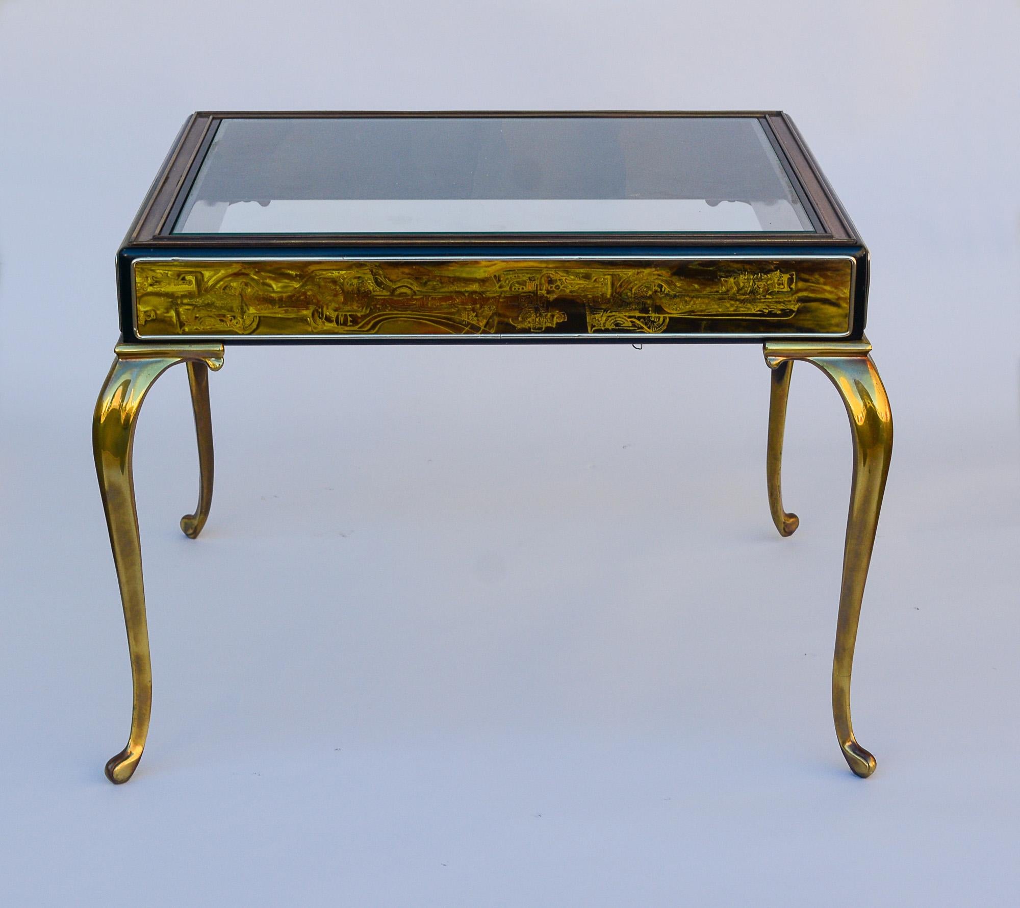 Table d'appoint en laiton et bronze gravé par Bernhard Rohne en vente 1