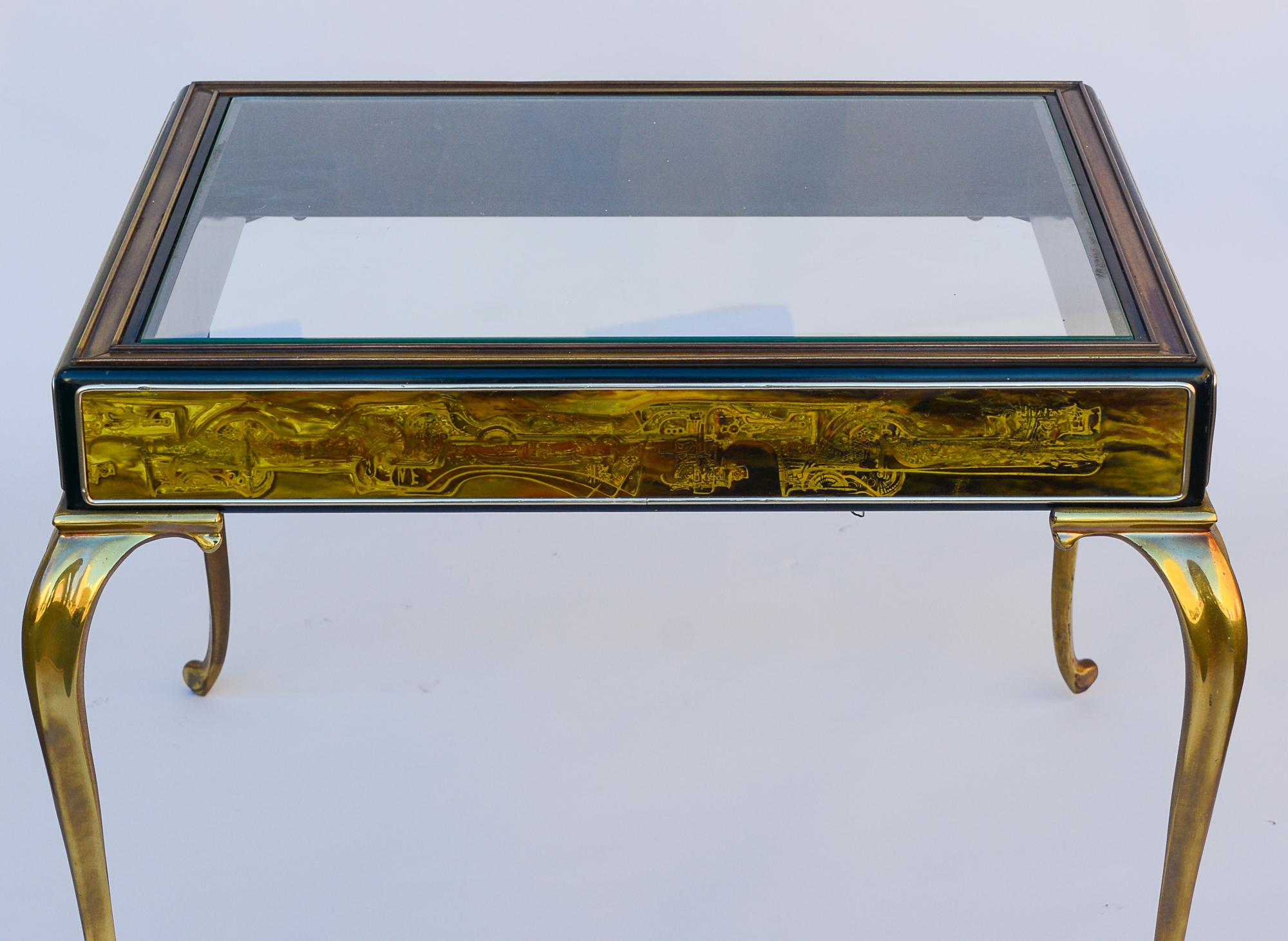 Table d'appoint en laiton et bronze gravé par Bernhard Rohne en vente 2