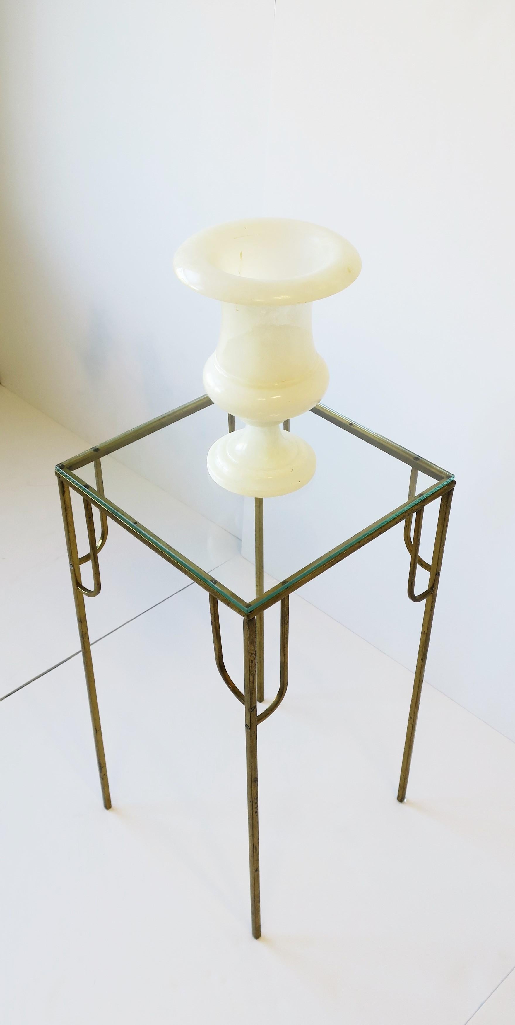 Brass and Glass Pedestal Column Table Modern Art Deco Style, circa 1970s 8