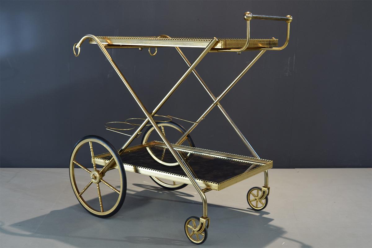 Brass and Glass Bar-Trolley by Maison Baguès, 1950s For Sale 2