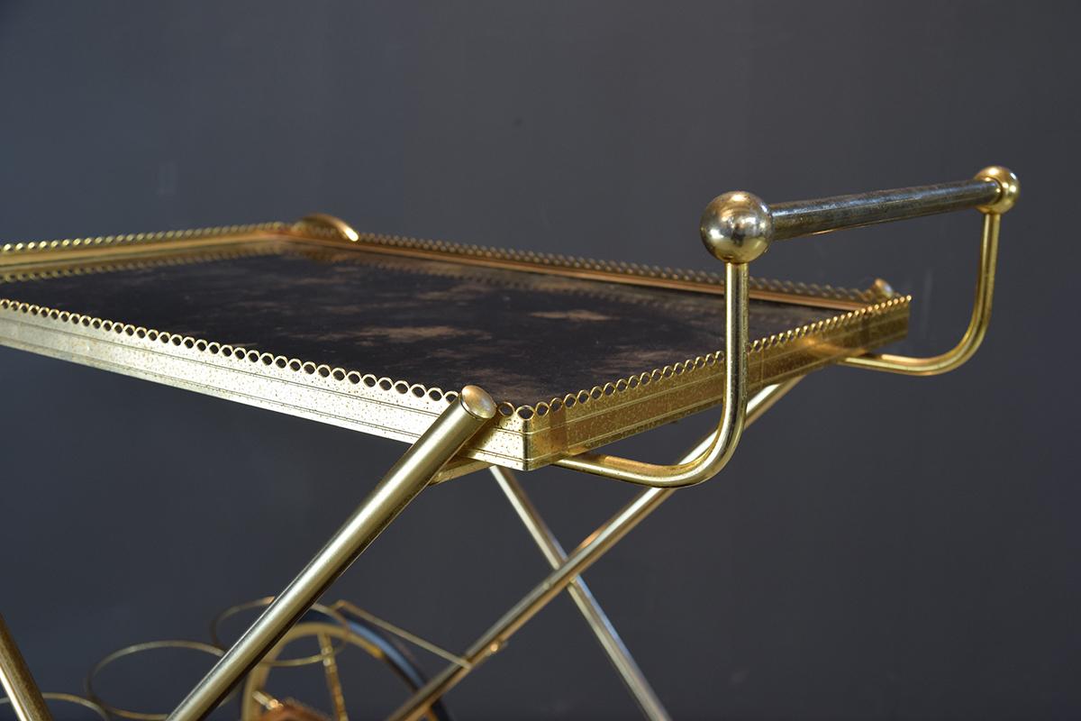 Brass and Glass Bar-Trolley by Maison Baguès, 1950s For Sale 3