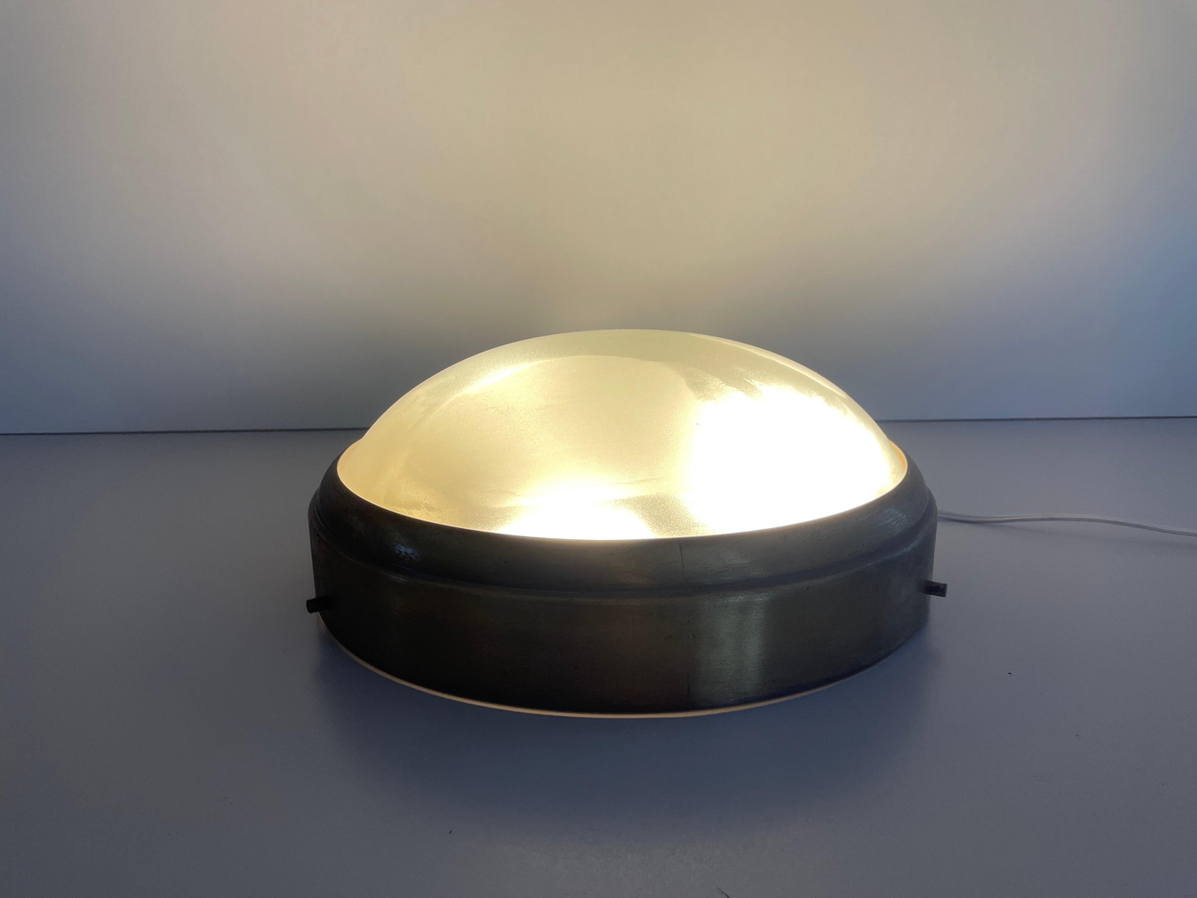 Brass and Glass Ceiling Lamp Flush Mount, 1960s, Italy For Sale 5