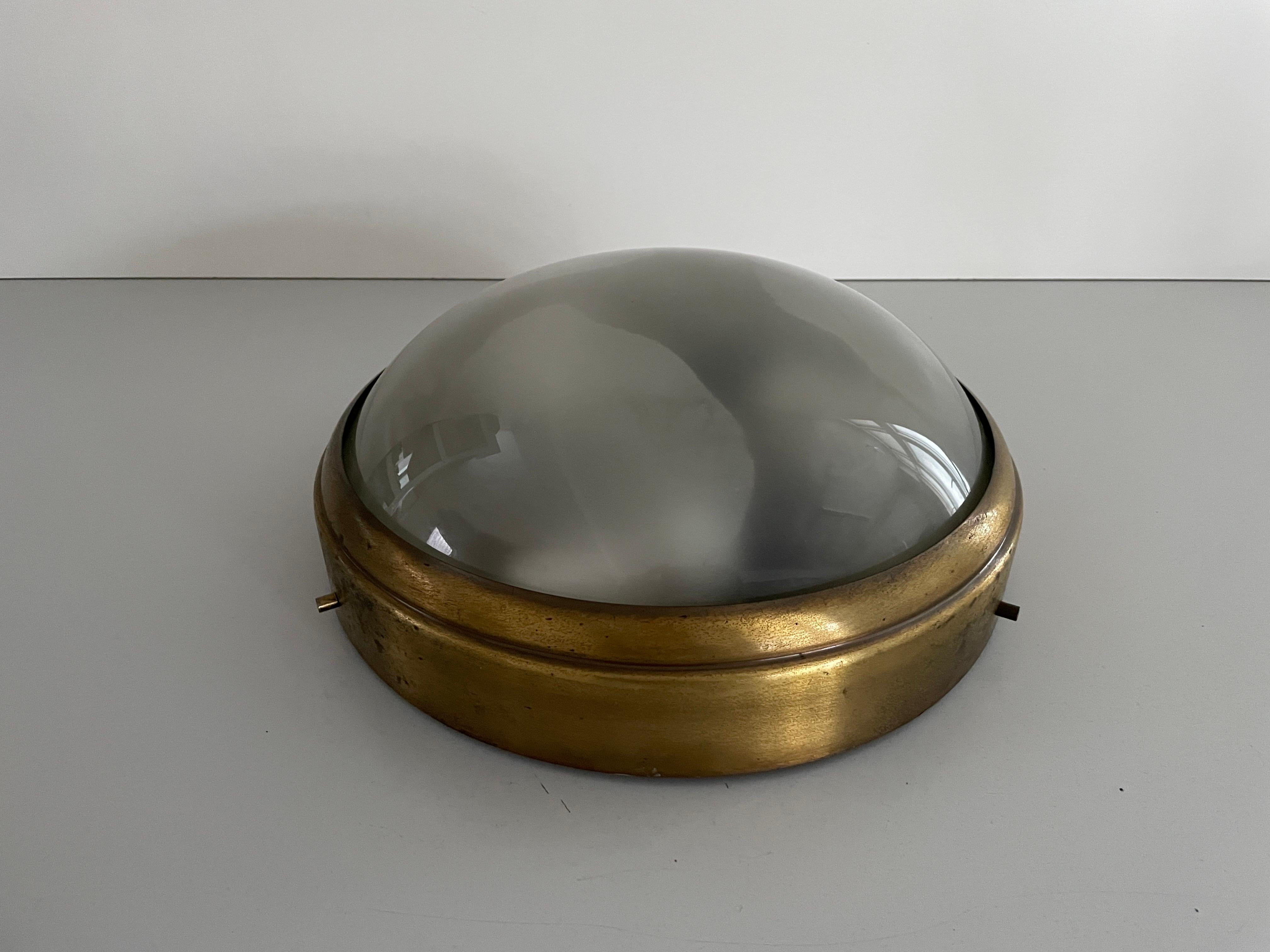Mid-Century Modern Brass and Glass Ceiling Lamp Flush Mount, 1960s, Italy For Sale