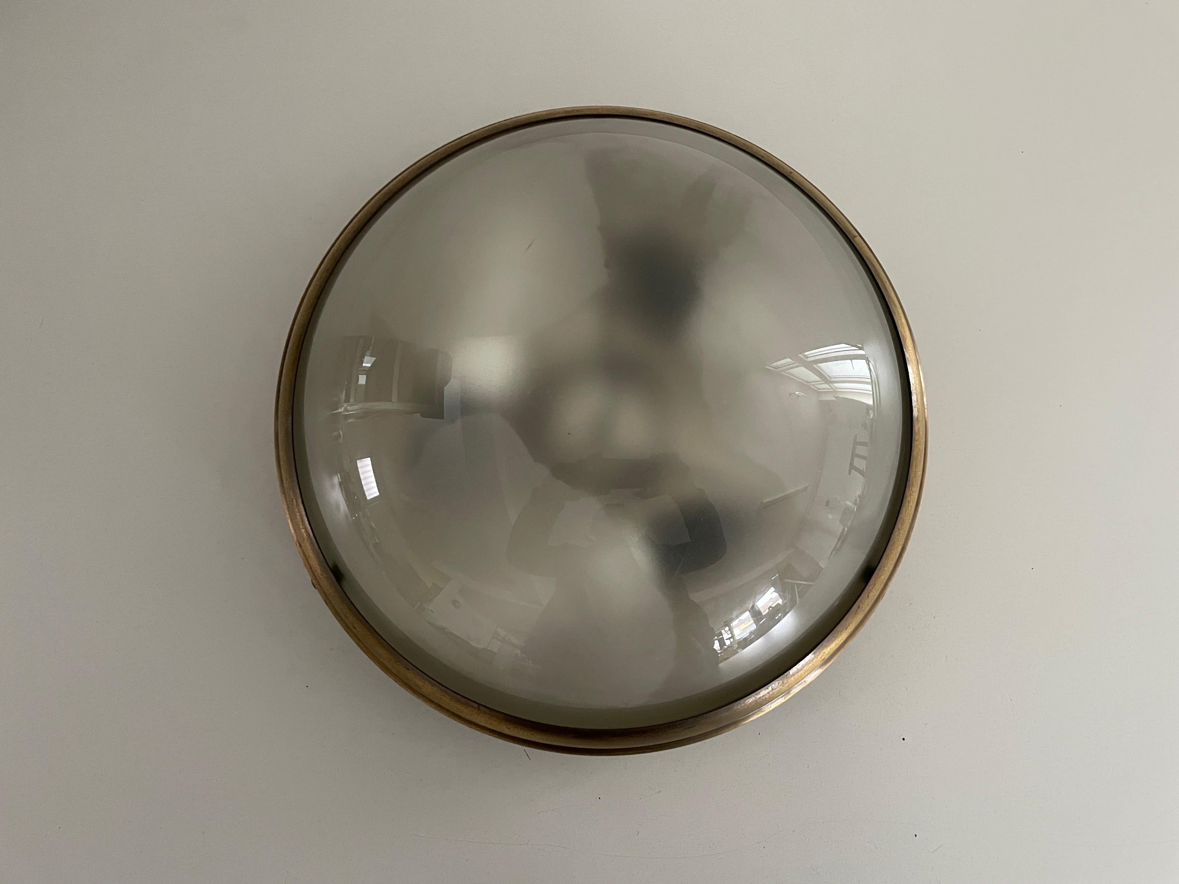Mid-20th Century Brass and Glass Ceiling Lamp Flush Mount, 1960s, Italy For Sale