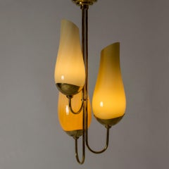 Lampadario in ottone e vetro di Paavo Tynell e Gunnel Nyman per Taito Oy, anni '40