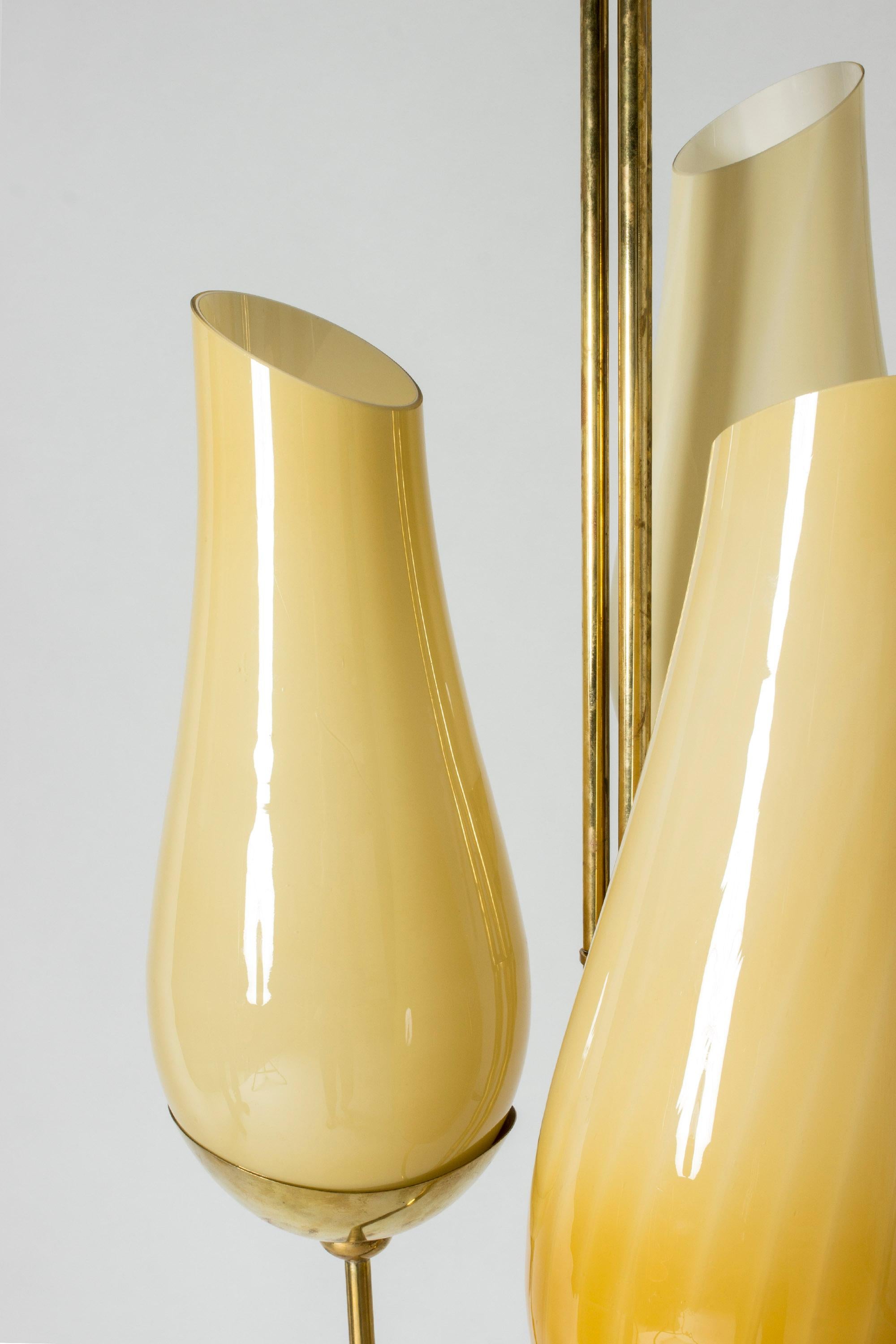 Brass and Glass Cgandelier by Paavo Tynell and Gunnel Nyman for Taito Oy, 1940s In Good Condition For Sale In Stockholm, SE