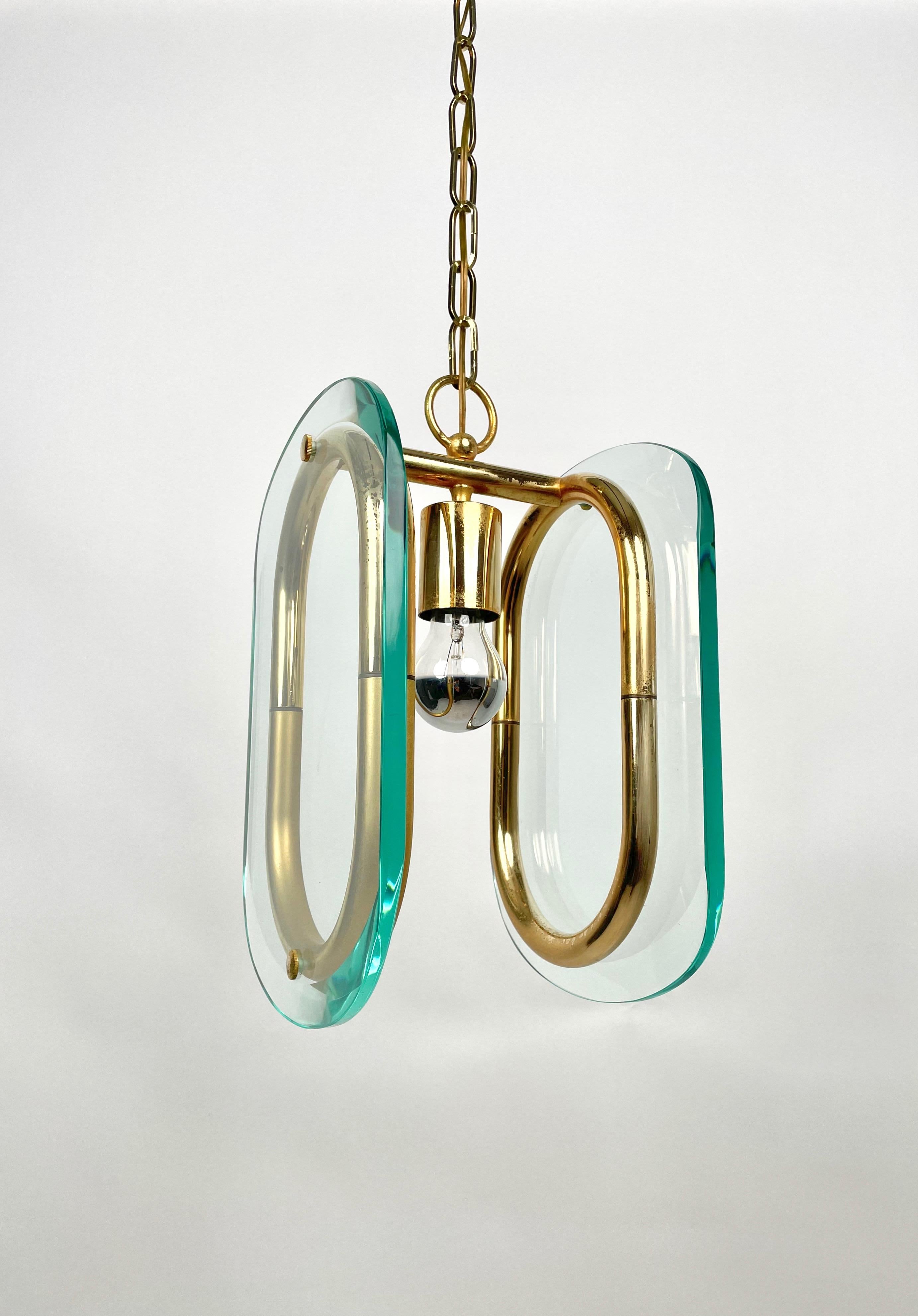 Brass and Glass Chandelier Fontana Arte Style, Italy, 1970s In Good Condition For Sale In Rome, IT