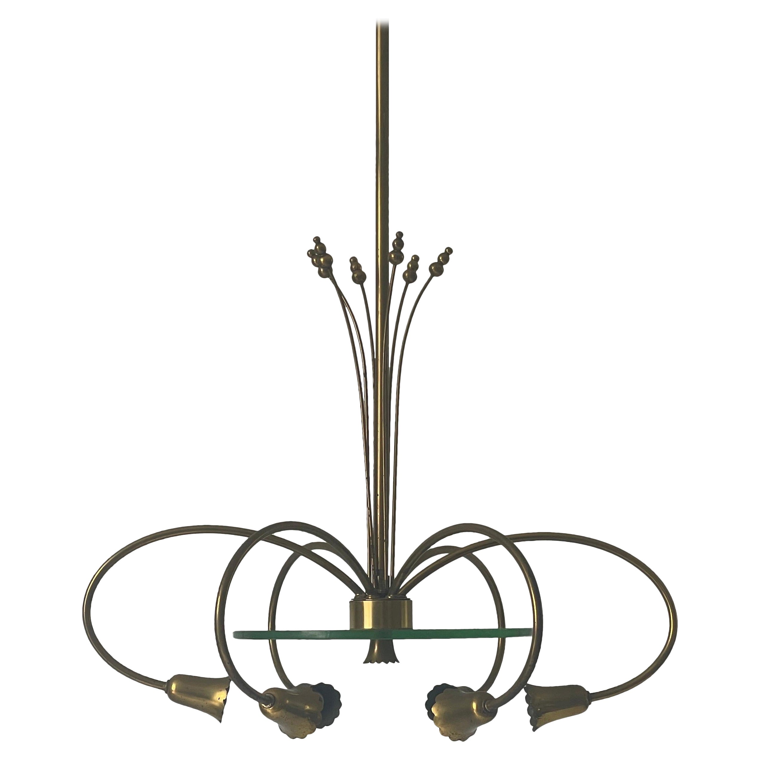 Lampadario in ottone e vetro, nello stile di Pietro Chiesa, anni
50, Italia