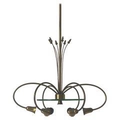 Lampadario in ottone e vetro, nello stile di Pietro Chiesa, anni
50, Italia