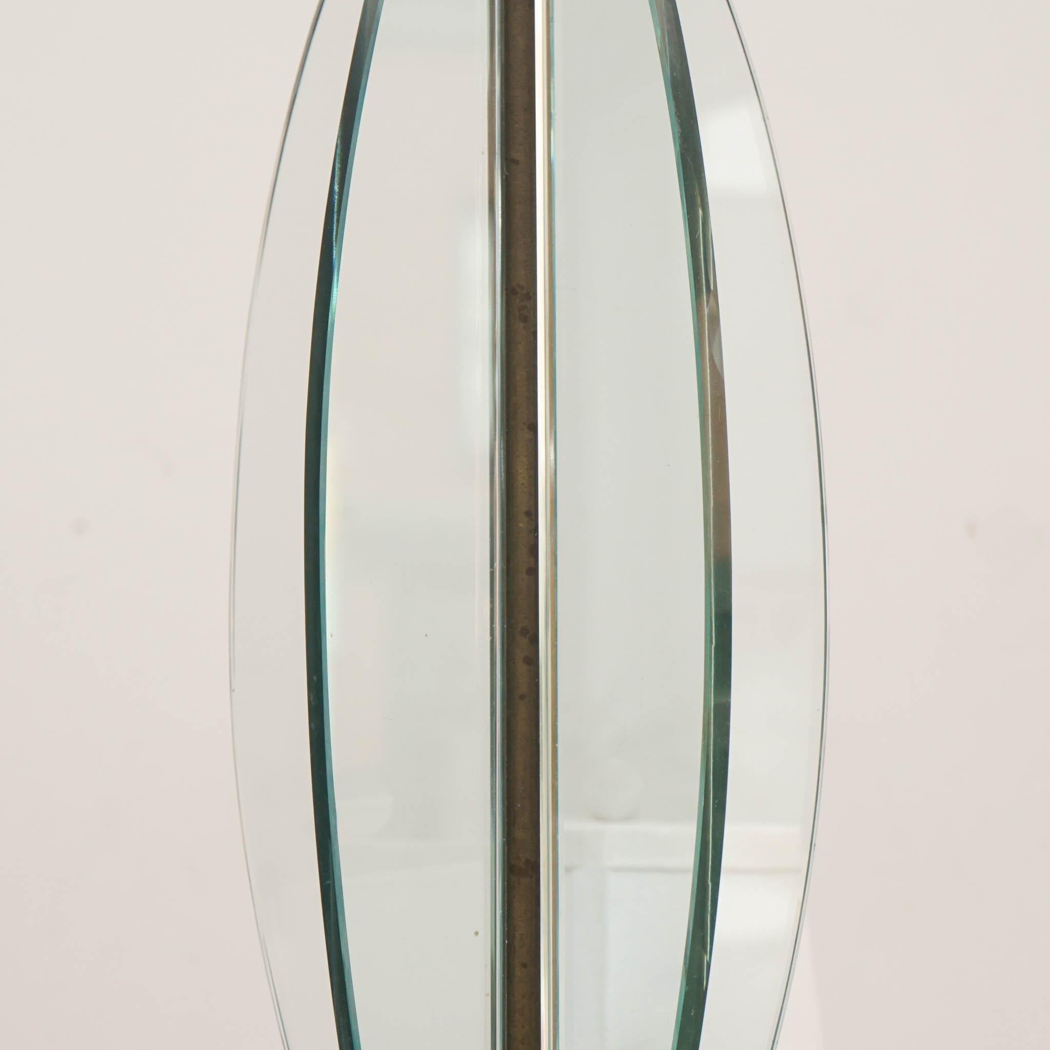 Kronleuchter aus Messing und Glas in der Art von Fontana Arte im Angebot 2