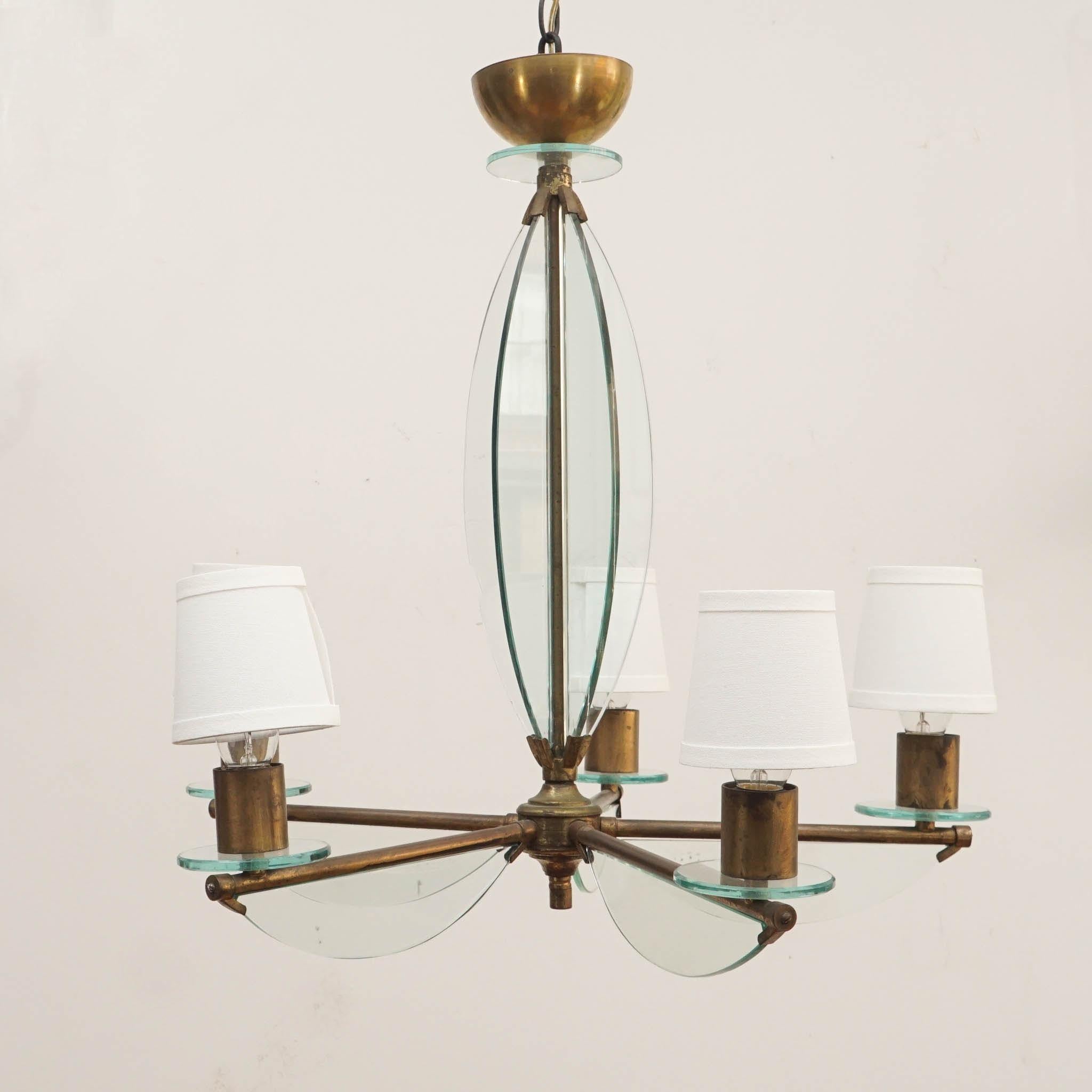 Mid-Century Modern Brass and Glass Chandelier in the Manner of Fontana Arte For Sale