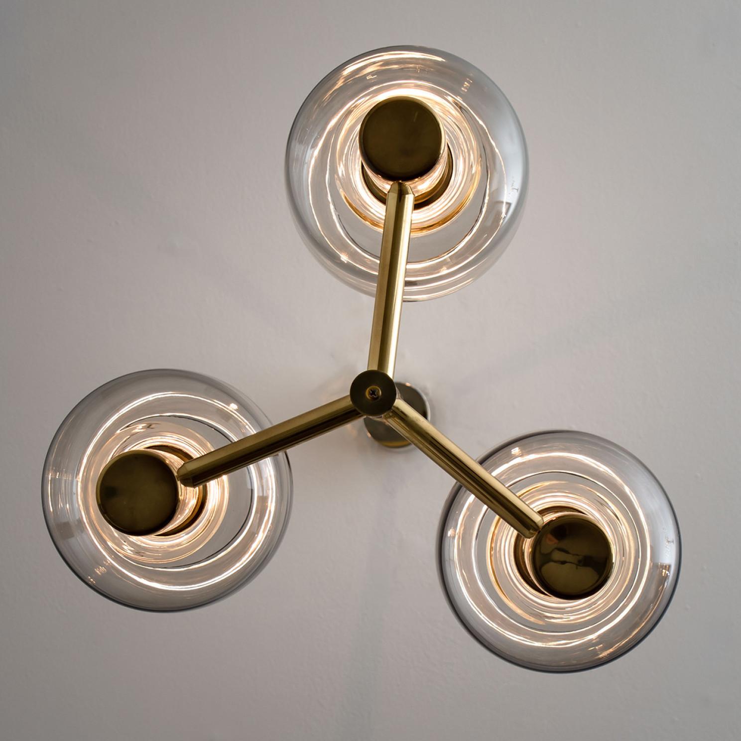 Brass and Glass Chandelier in the Style of Jakobsson, 1970s In Good Condition For Sale In Rijssen, NL