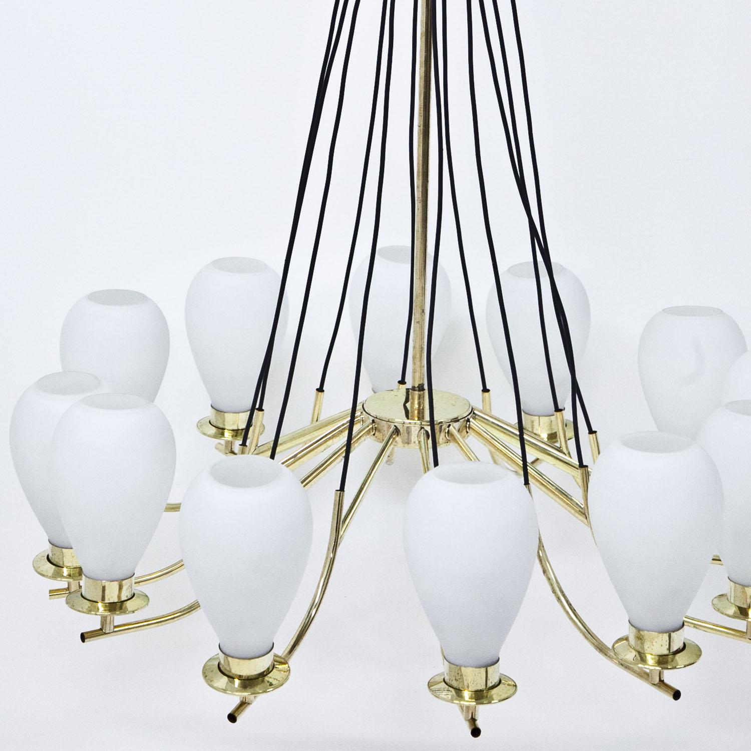 Italian Brass and Glass Chandelier, Italy, Mid-20th Century For Sale