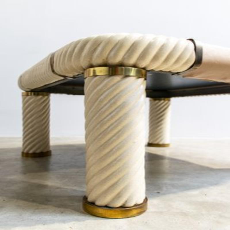 Table basse en laiton et verre par Tommaso Barbi, 1970 en vente 7