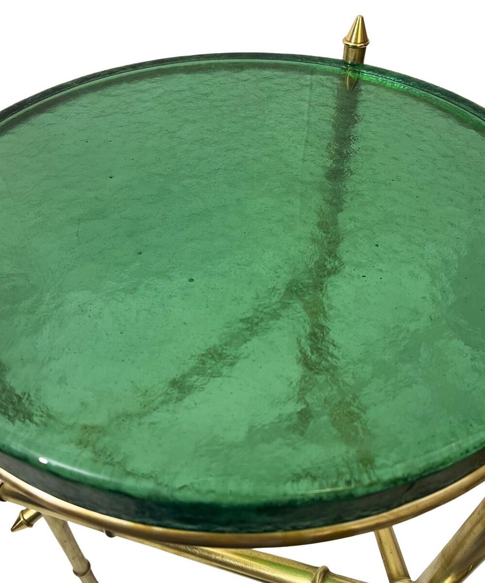 Brass and Glass Contemporary Side Table, Italy - 2 Available (Moderne der Mitte des Jahrhunderts) im Angebot