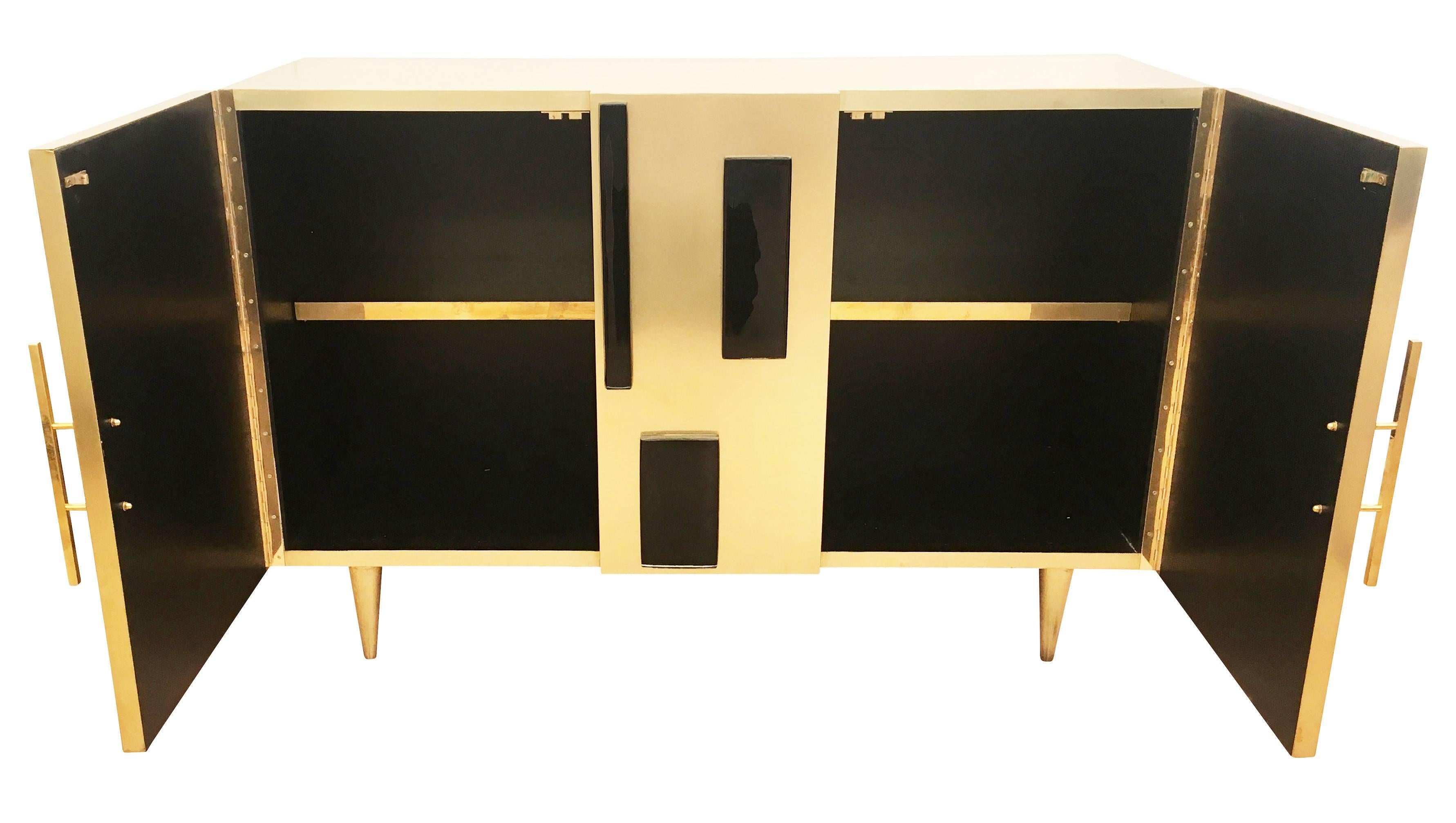 Contemporary Brass and Glass Credenza by Interno 43 for Gaspare Asaro