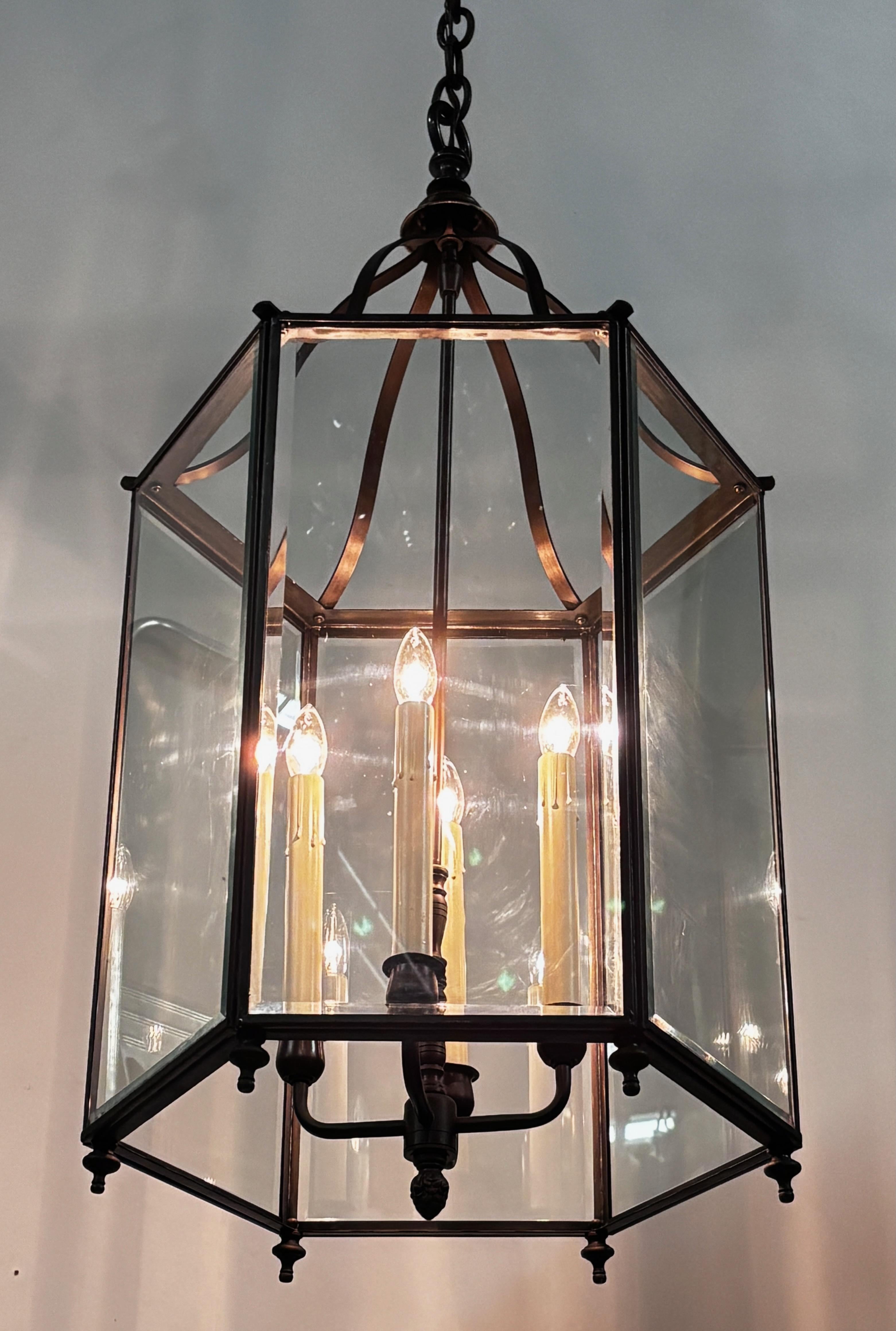 Farol de entrada de latón y cristal Latón en venta