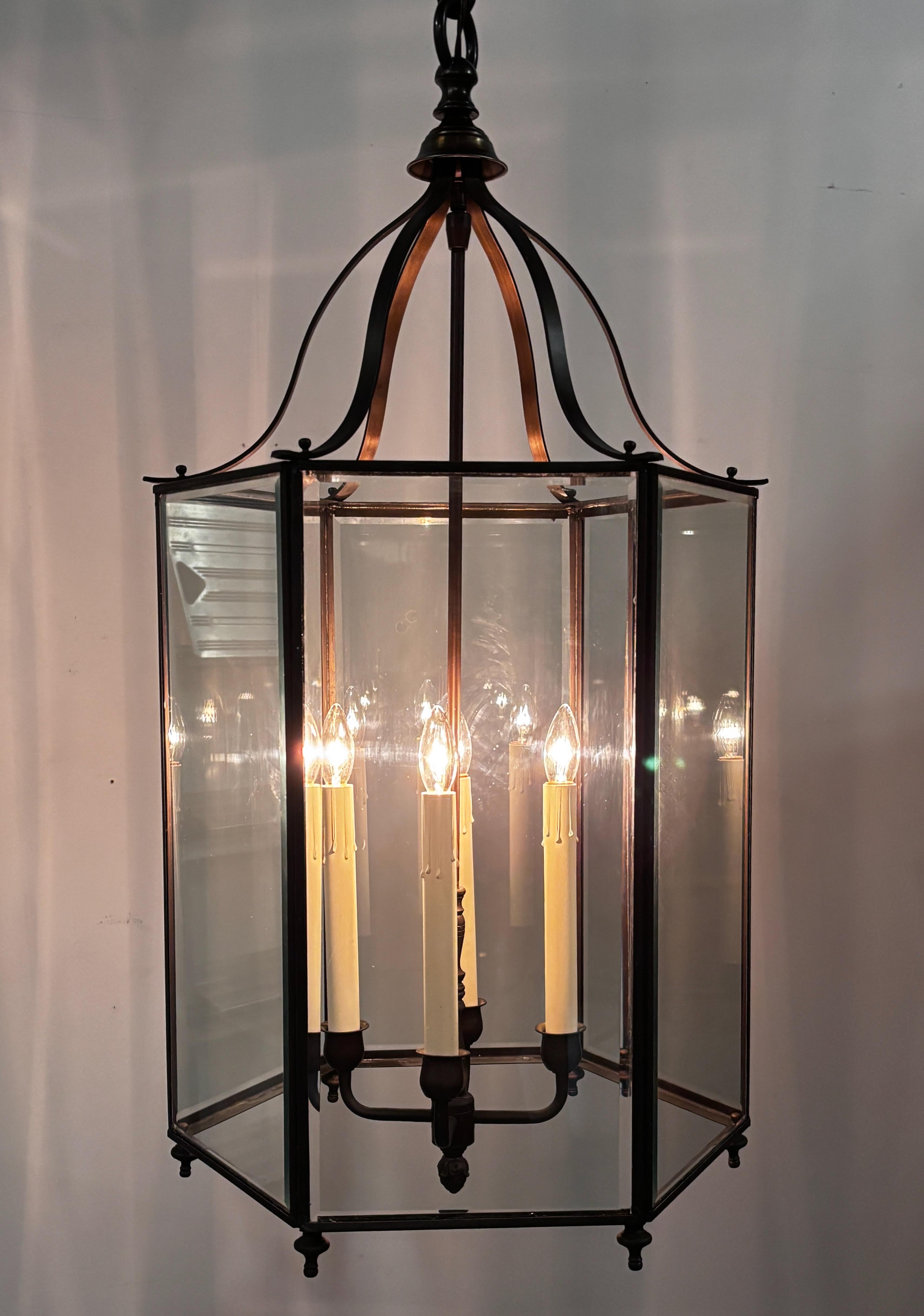 Farol de entrada de latón y cristal en venta 1