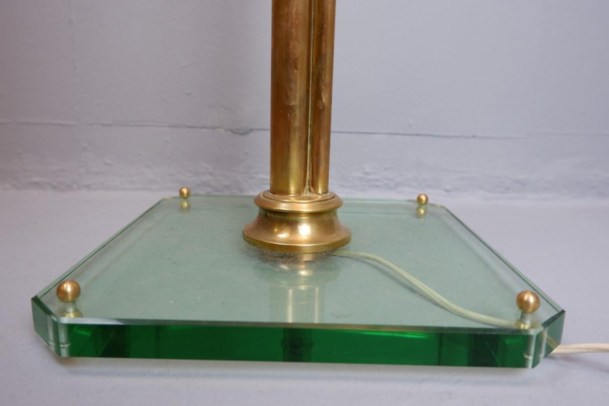 Mid-Century Modern Brass and Glass Floor Lamp, Italy For Sale