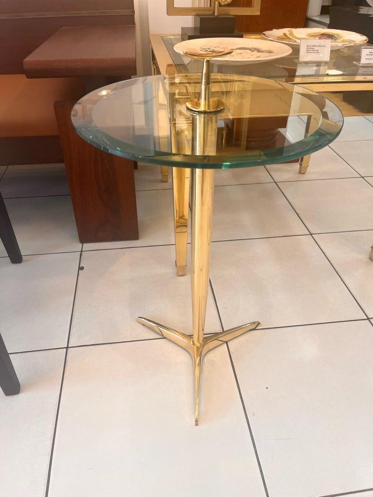 Guéridon en laiton et verre Excellent état - En vente à Saint-Ouen, FR
