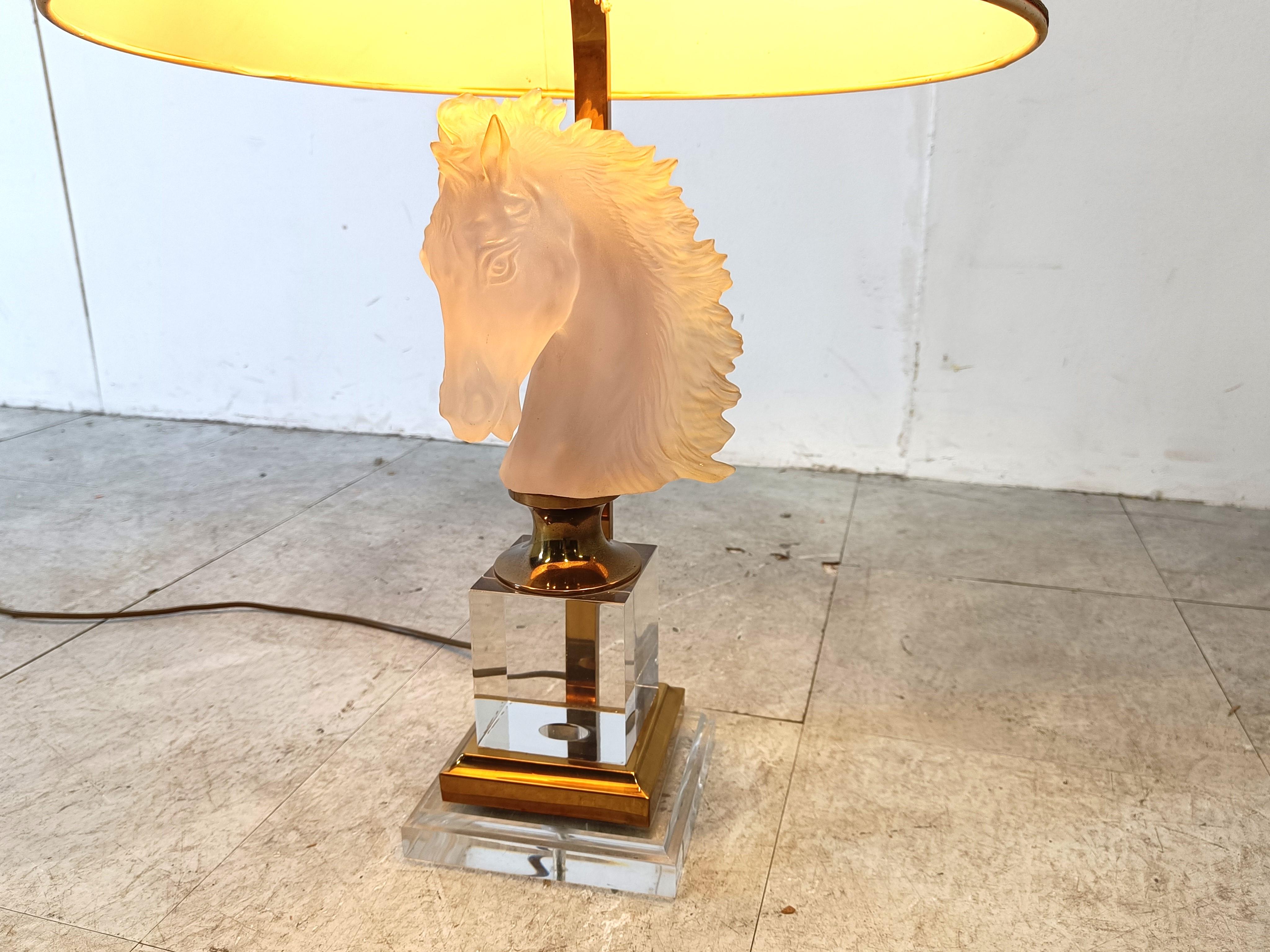 Lampe de table à tête de cheval en laiton et verre, France, années 1970 en vente 2