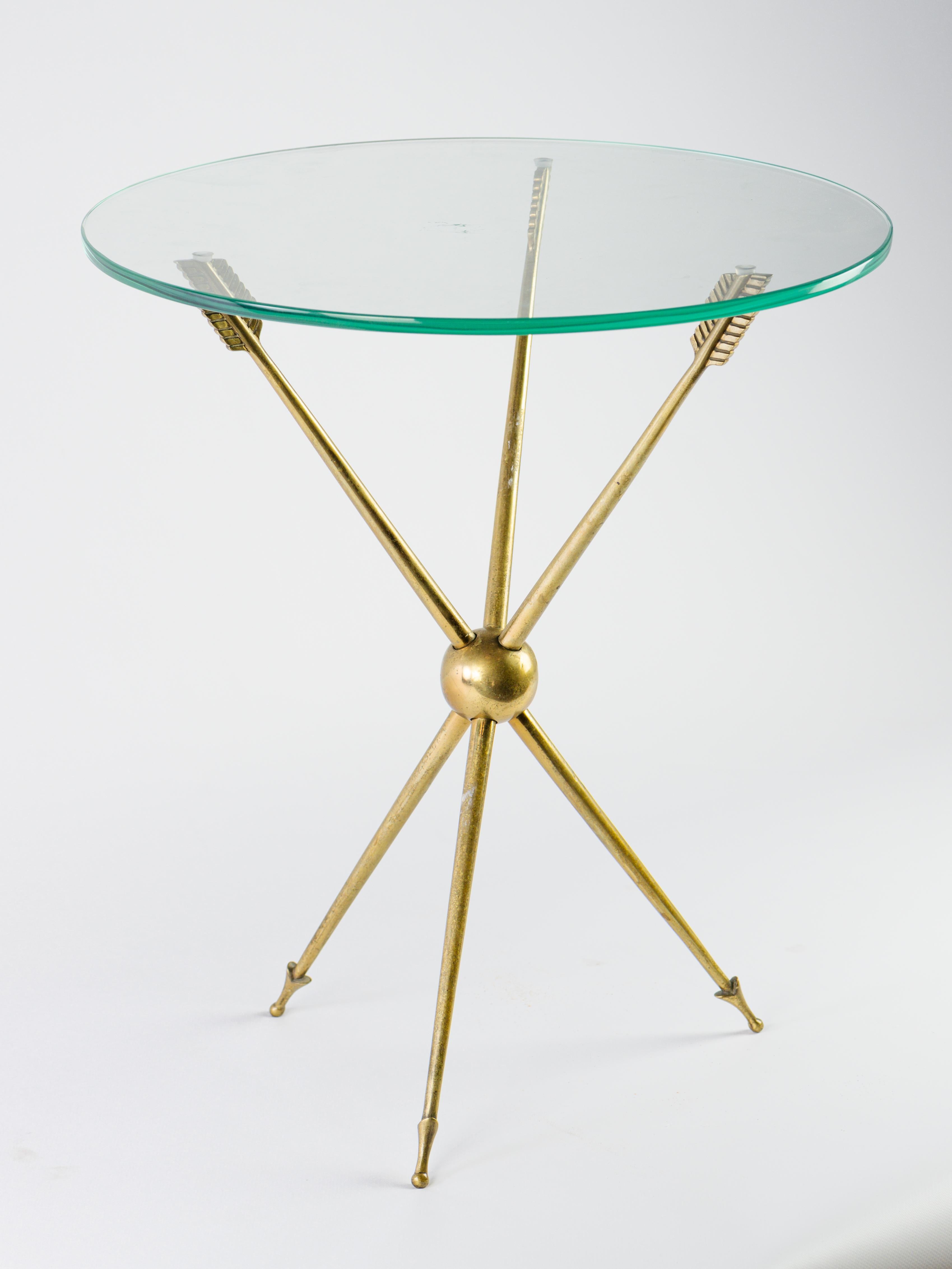 Brass and glass italian mid century side table For Sale 3