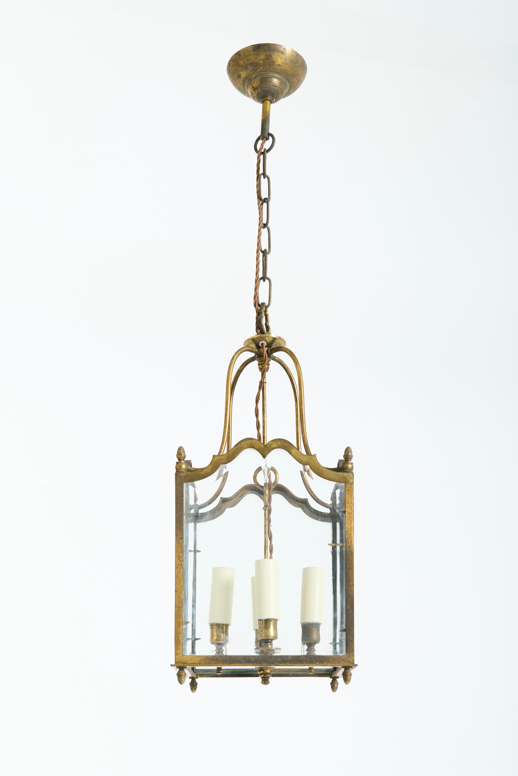 Brass and Glass Lantern In Good Condition For Sale In London, GB