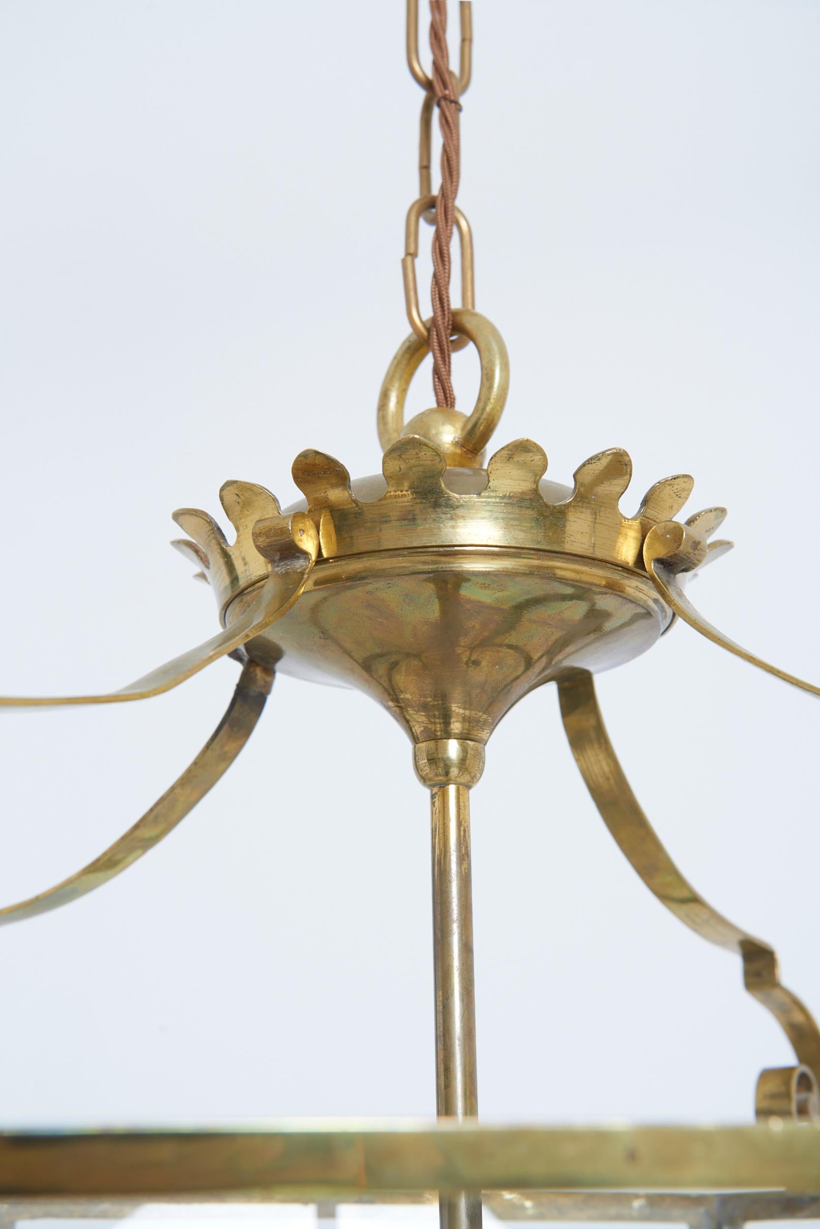 Laterne aus Messing und Glas (Französisch) im Angebot