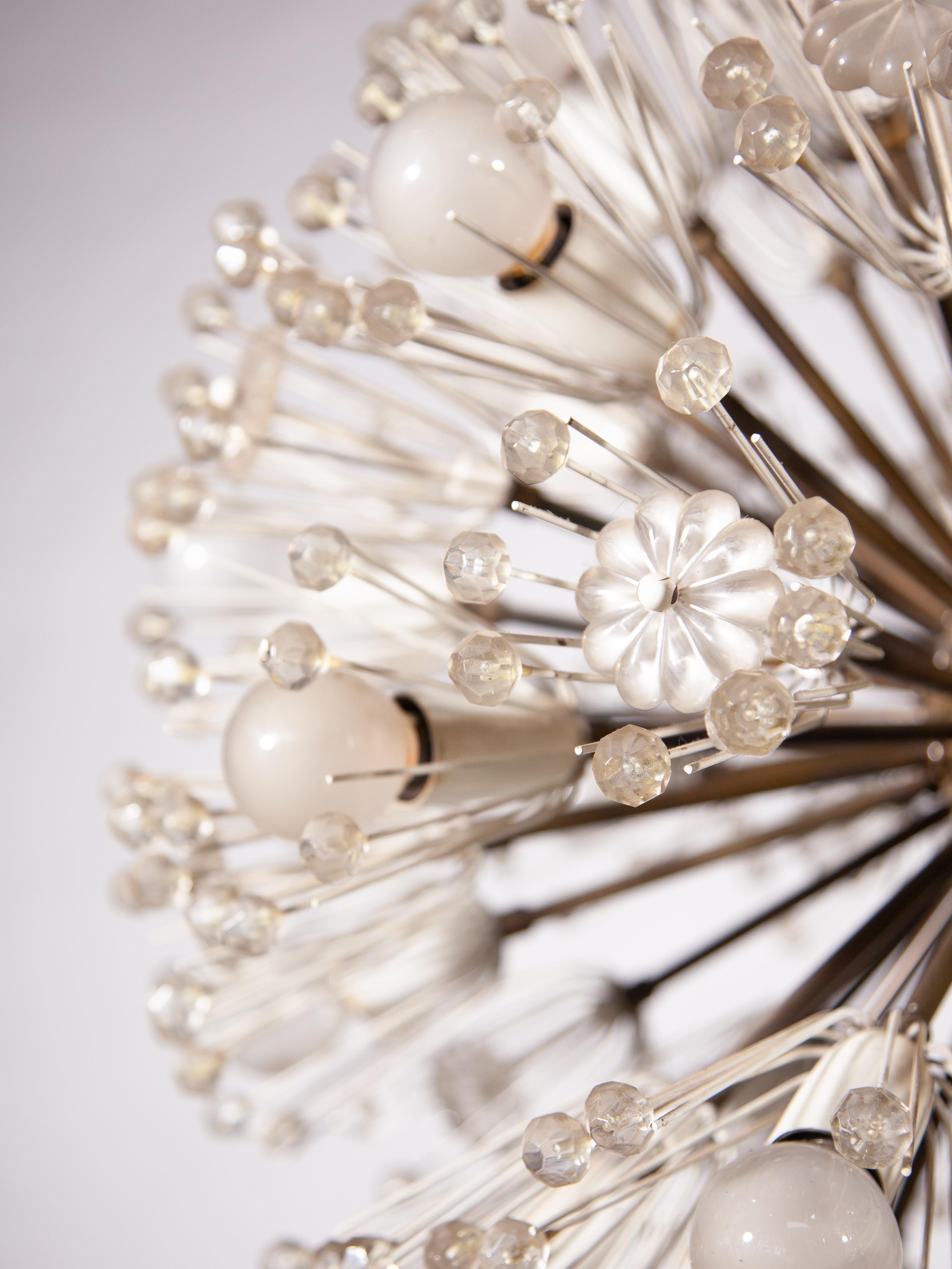 Araña de copos de nieve de latón y cristal de Emil Stejnar para Rupert Nikoll Latón en venta