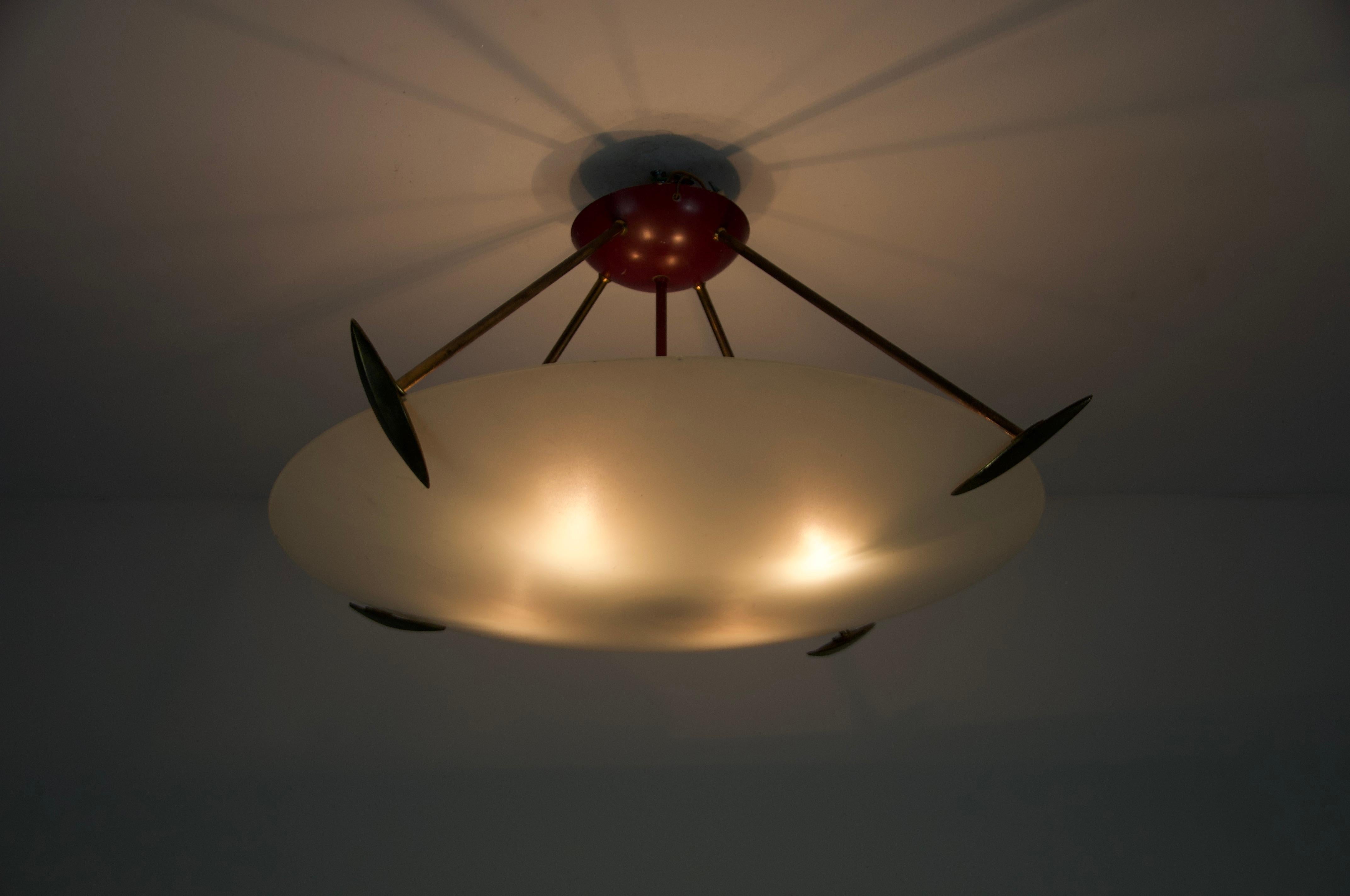 Empotrable de latón y cristal de mediados de siglo, años 60, Italia Moderno de mediados de siglo en venta