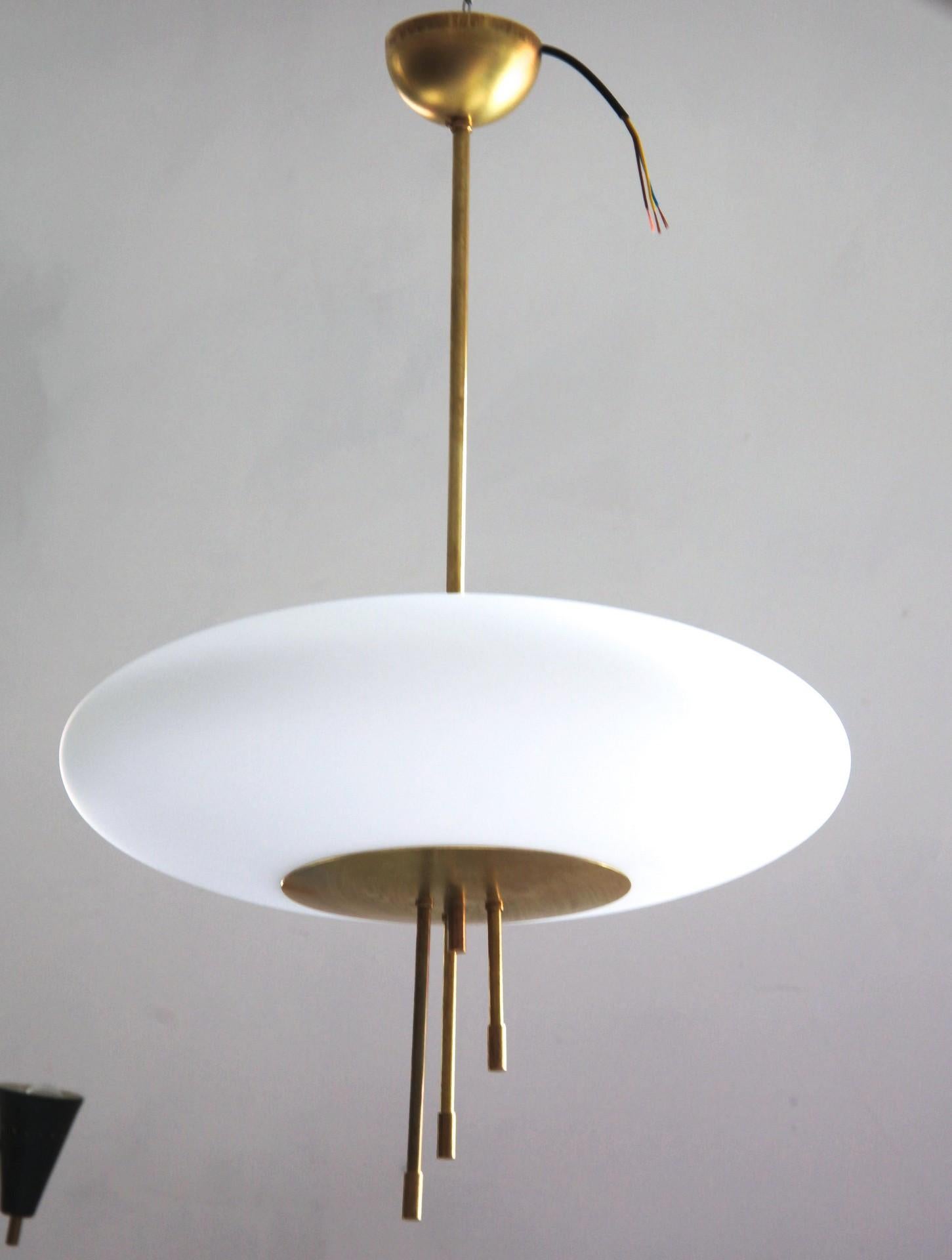Etched Sculptural Brass and Glass Oval Pendant, Mid-Century Modern, Stilnovo style