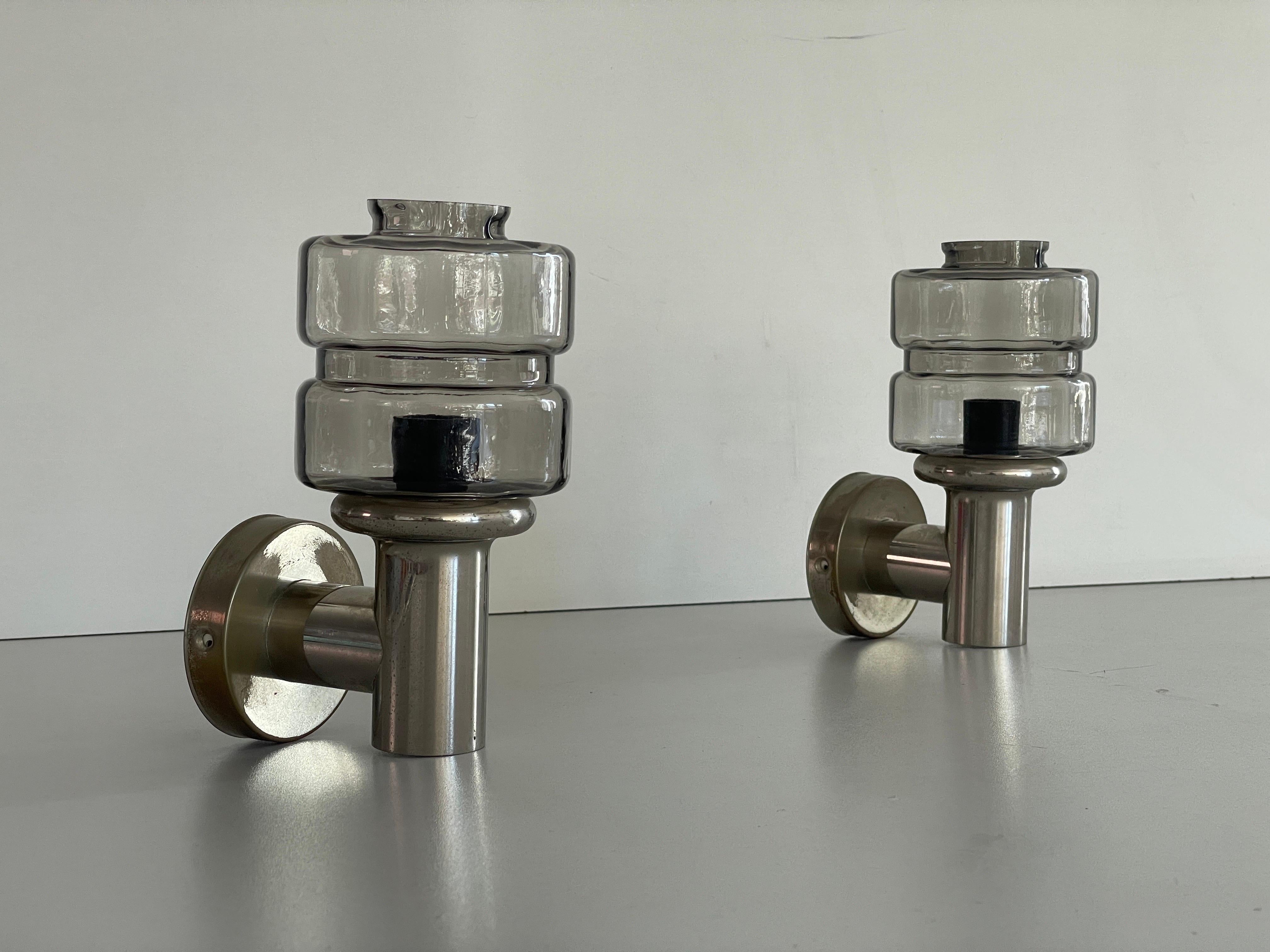 Brass and Glass Pair of Sconces by N Leuchten, 1960s, Germany In Excellent Condition For Sale In Hagenbach, DE
