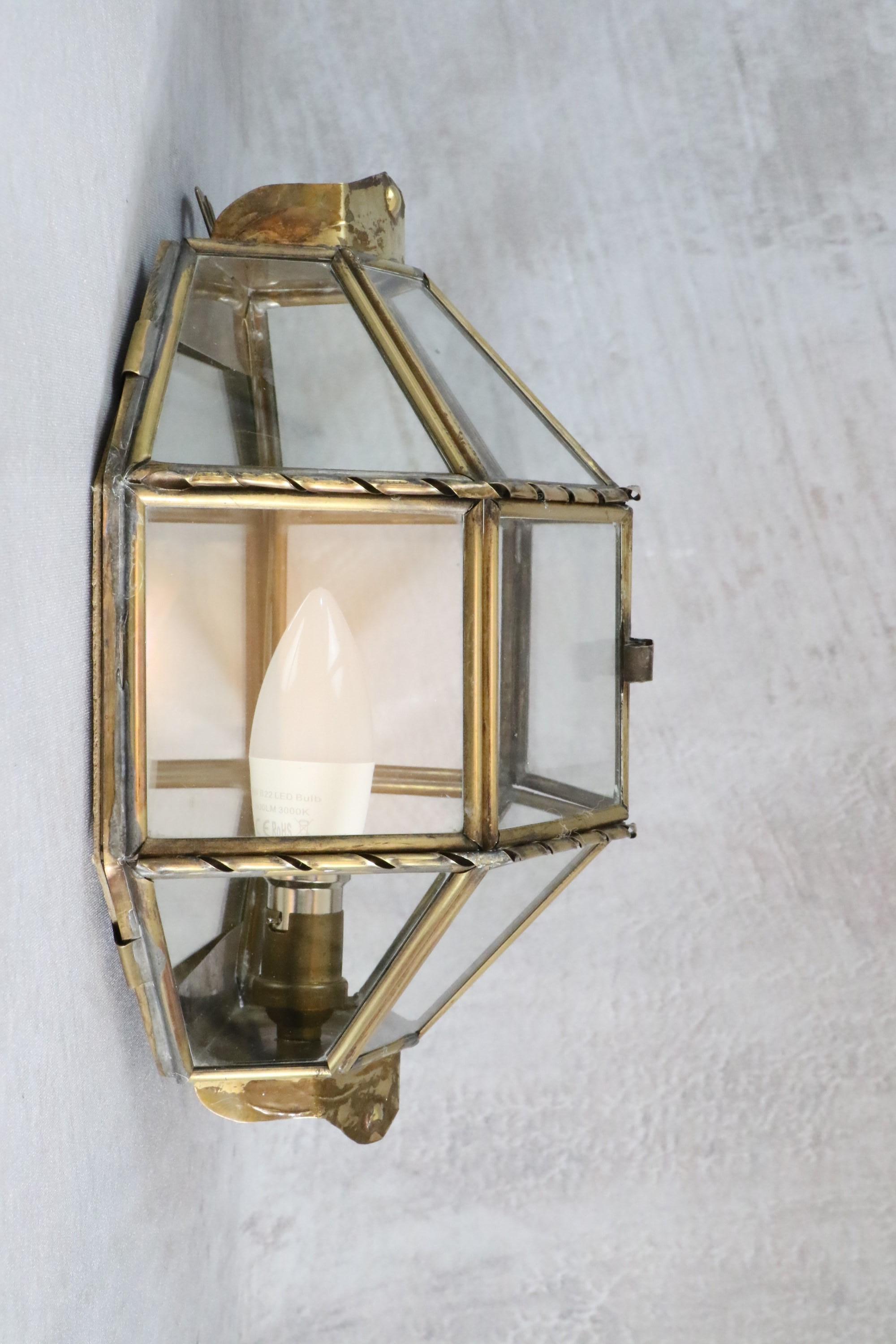 Brass and Glass Pair of Vintage Handcrafted Wall Lamps, 1940s, France In Fair Condition In Camblanes et Meynac, FR