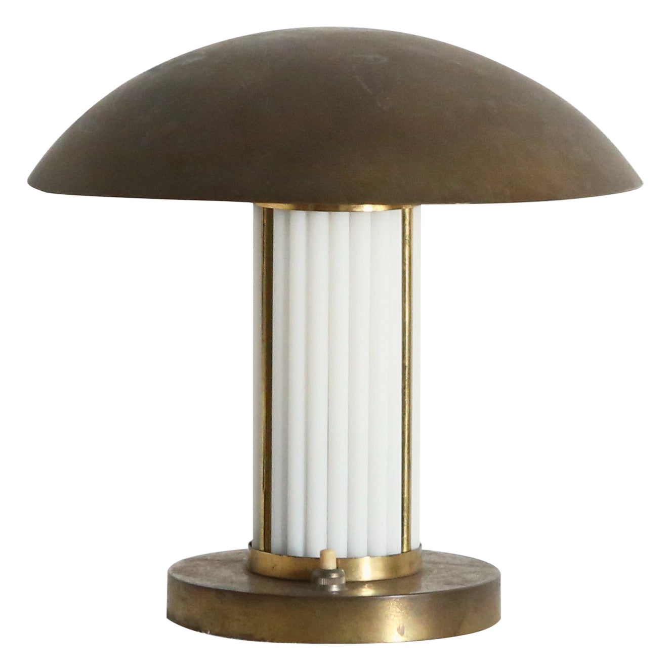 Lámpara de mesa Art Déco de latón y cristal con varillas, Francia, década de 1930