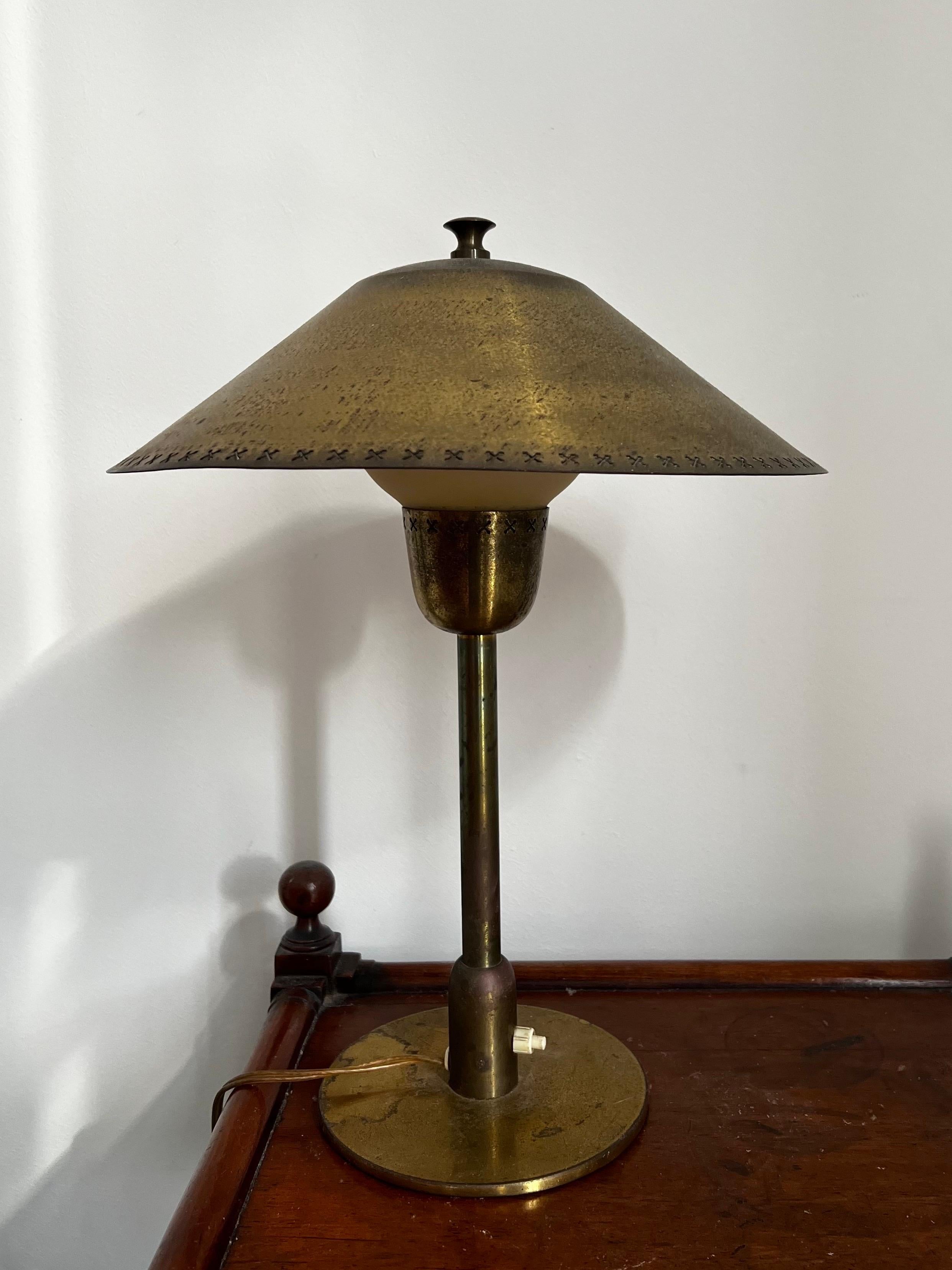 Brass and Glass Table Lamp attributed to Bengt Karlby for Lyfa, Denmark For Sale 4